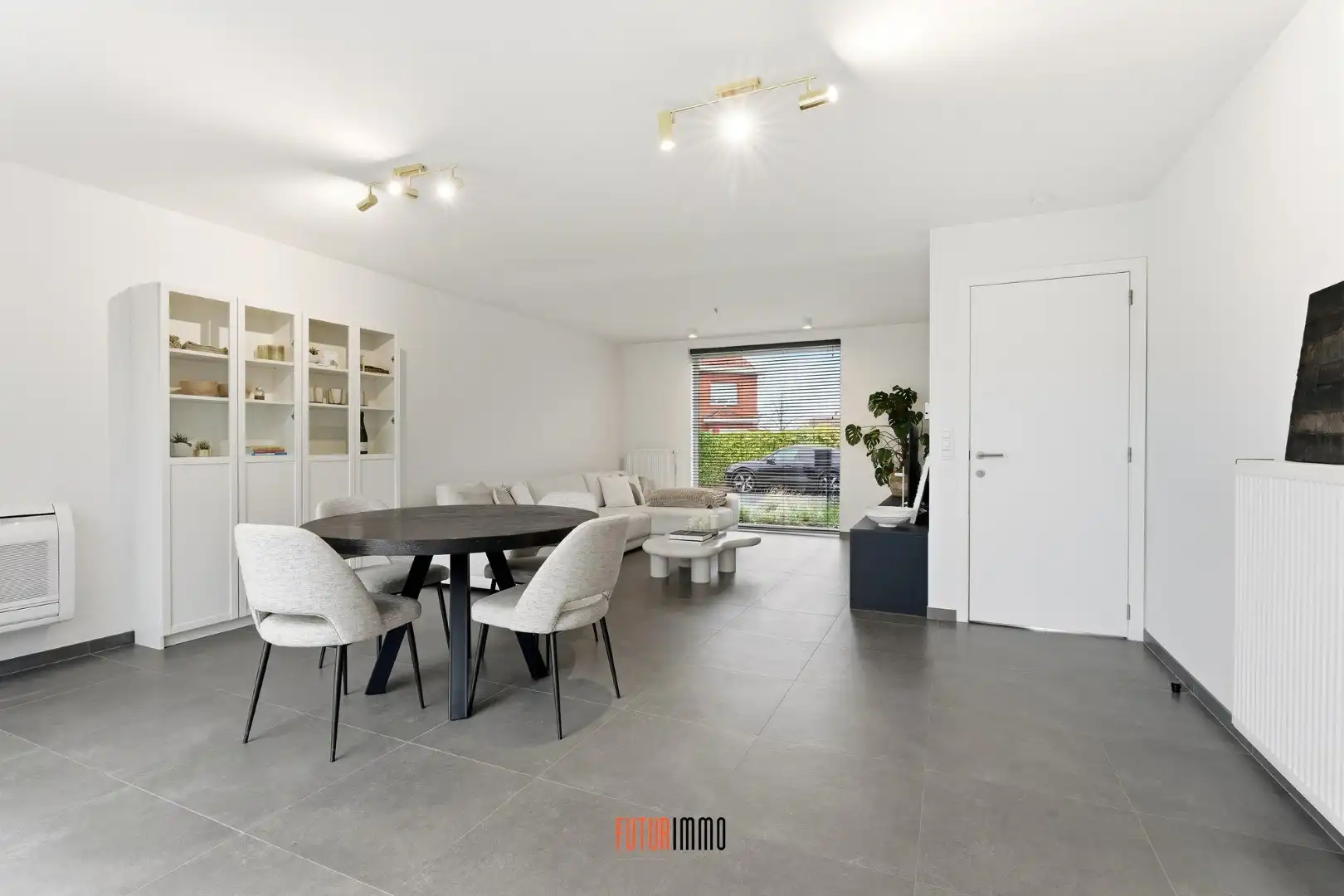 Moderne half open woning in Oekene foto 4