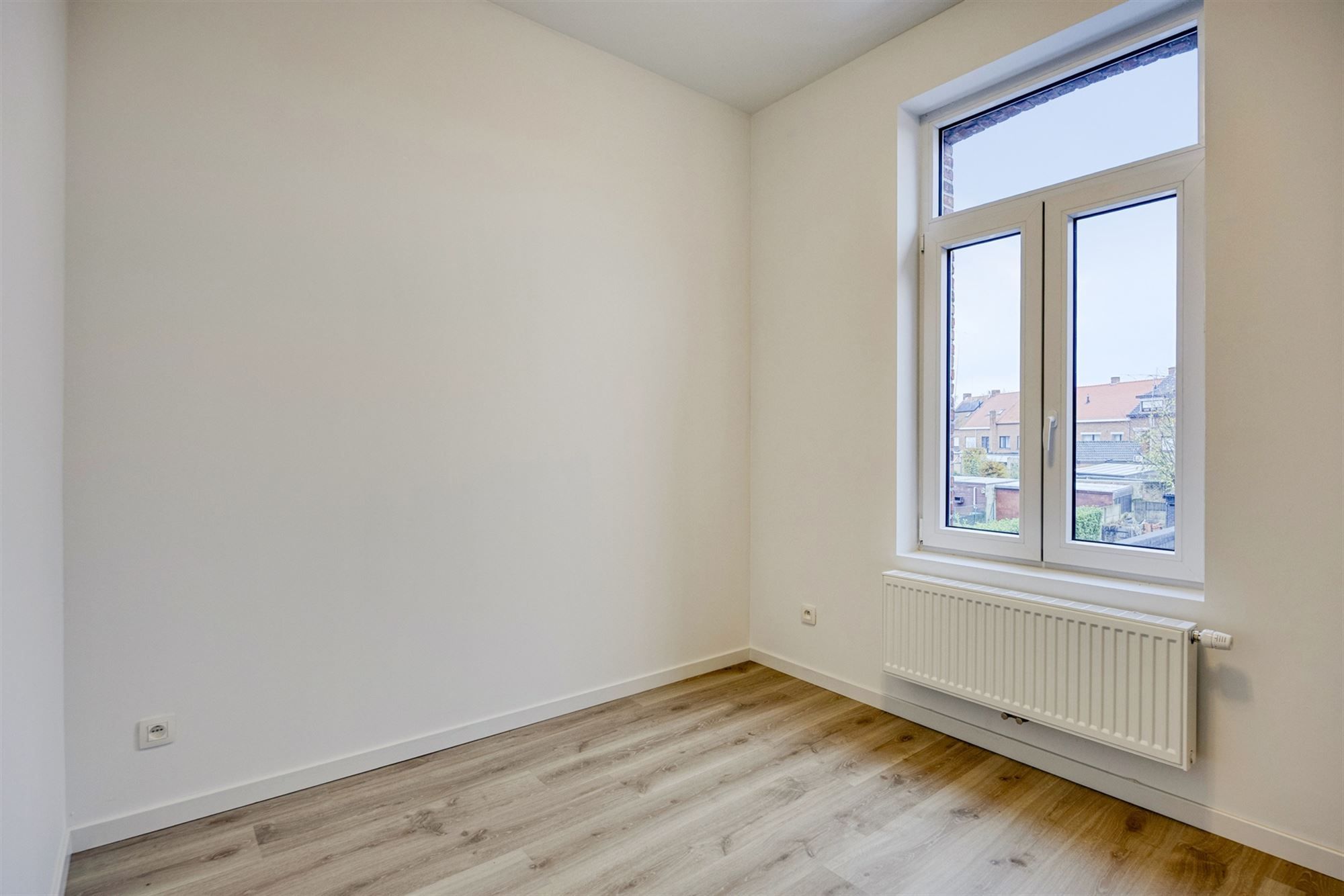 uniek gerenoveerde stadswoning met 4 slks en tuin foto 20