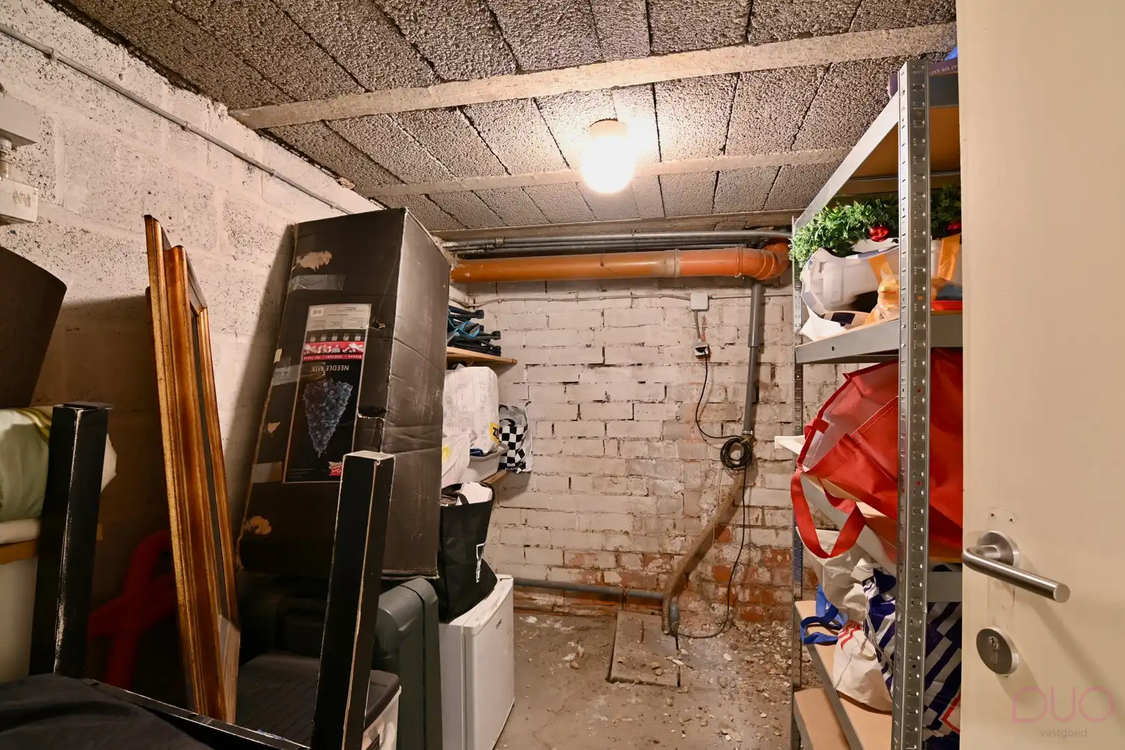 Charmant gerenoveerd 2-slaapkamerappartement met dubbel terras en garage – Centrum Sint-Truiden foto 19