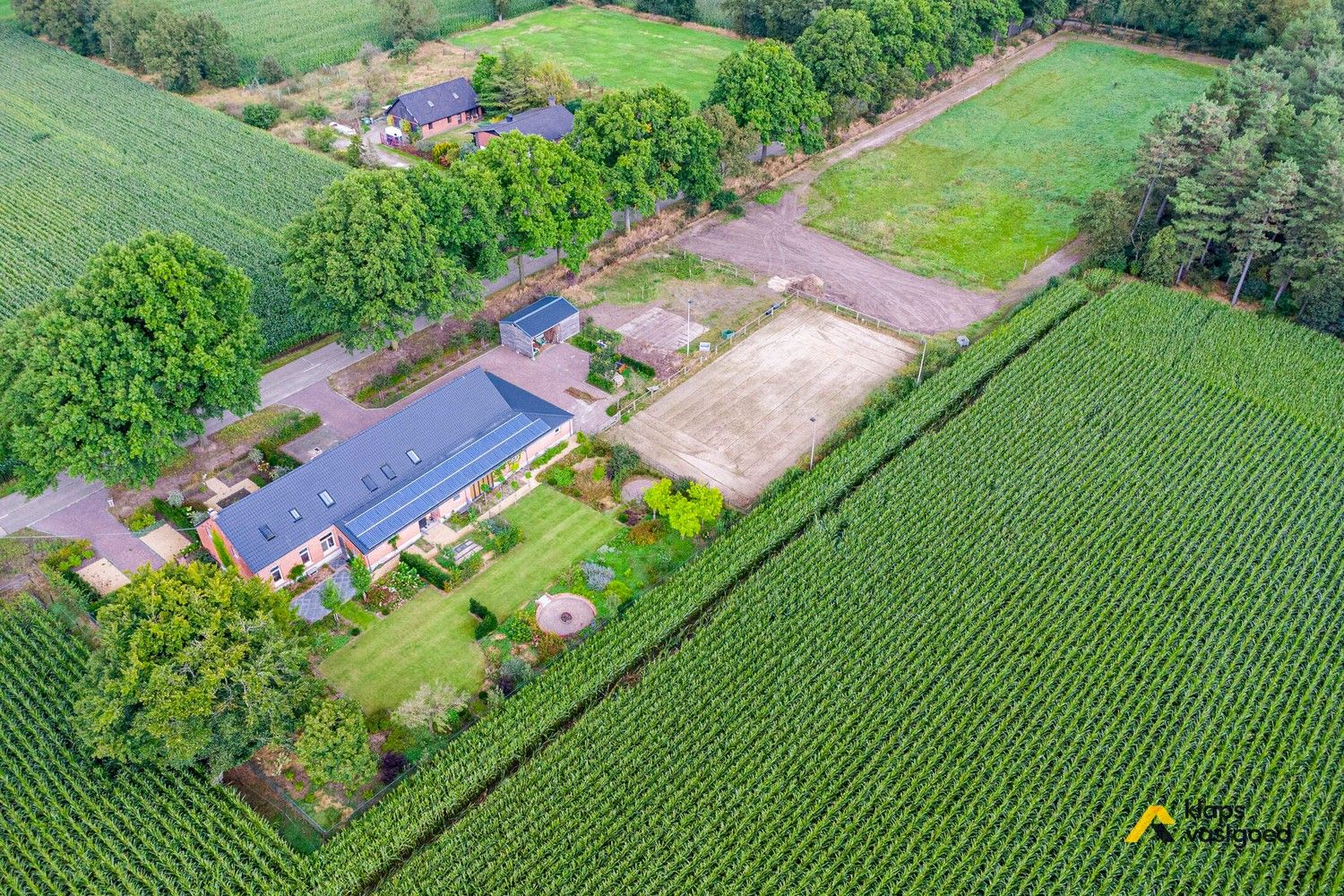 Prachtig gerenoveerde Kempische gevelhoeve met 4 slaapkamers op perceel van ruim 1,2ha foto 36