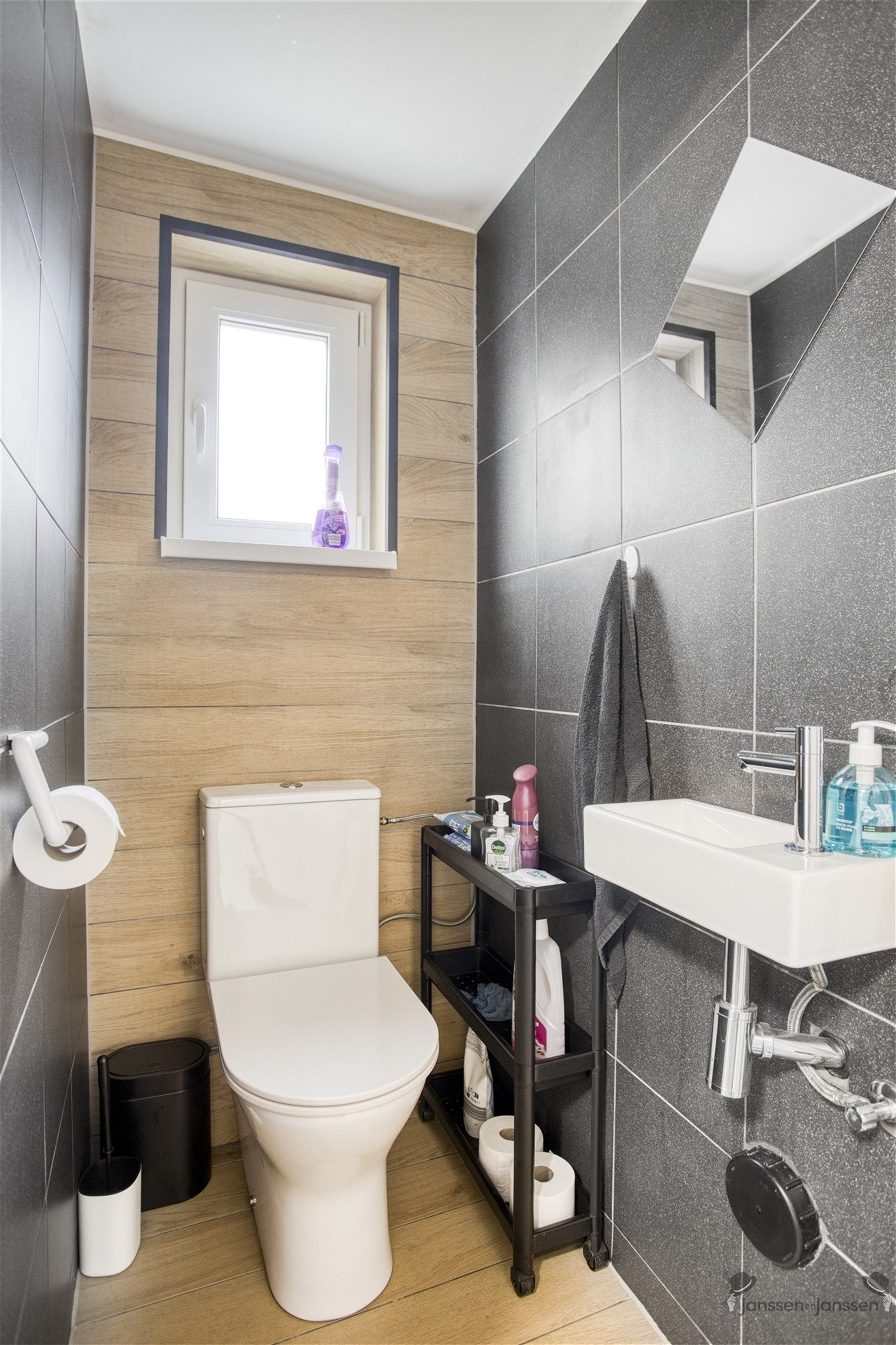 Volledig vernieuwde woning (2024) foto 12