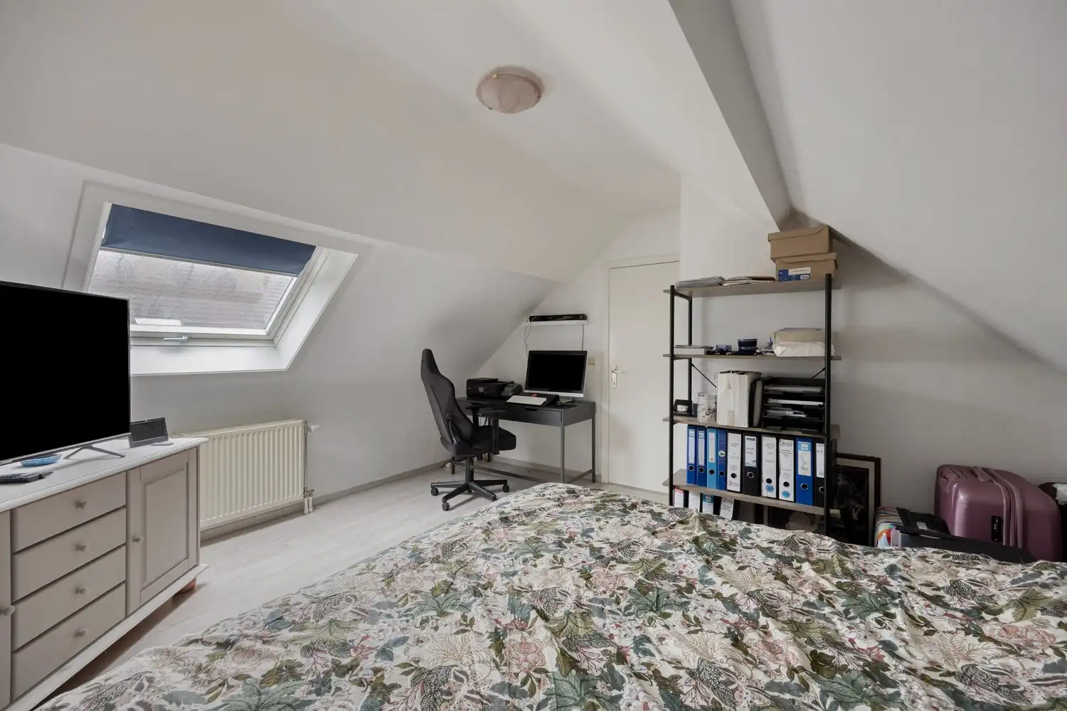 Instapklaar appartement met 2 slaapkamers en garage in het centrum van Lanaken! foto 19