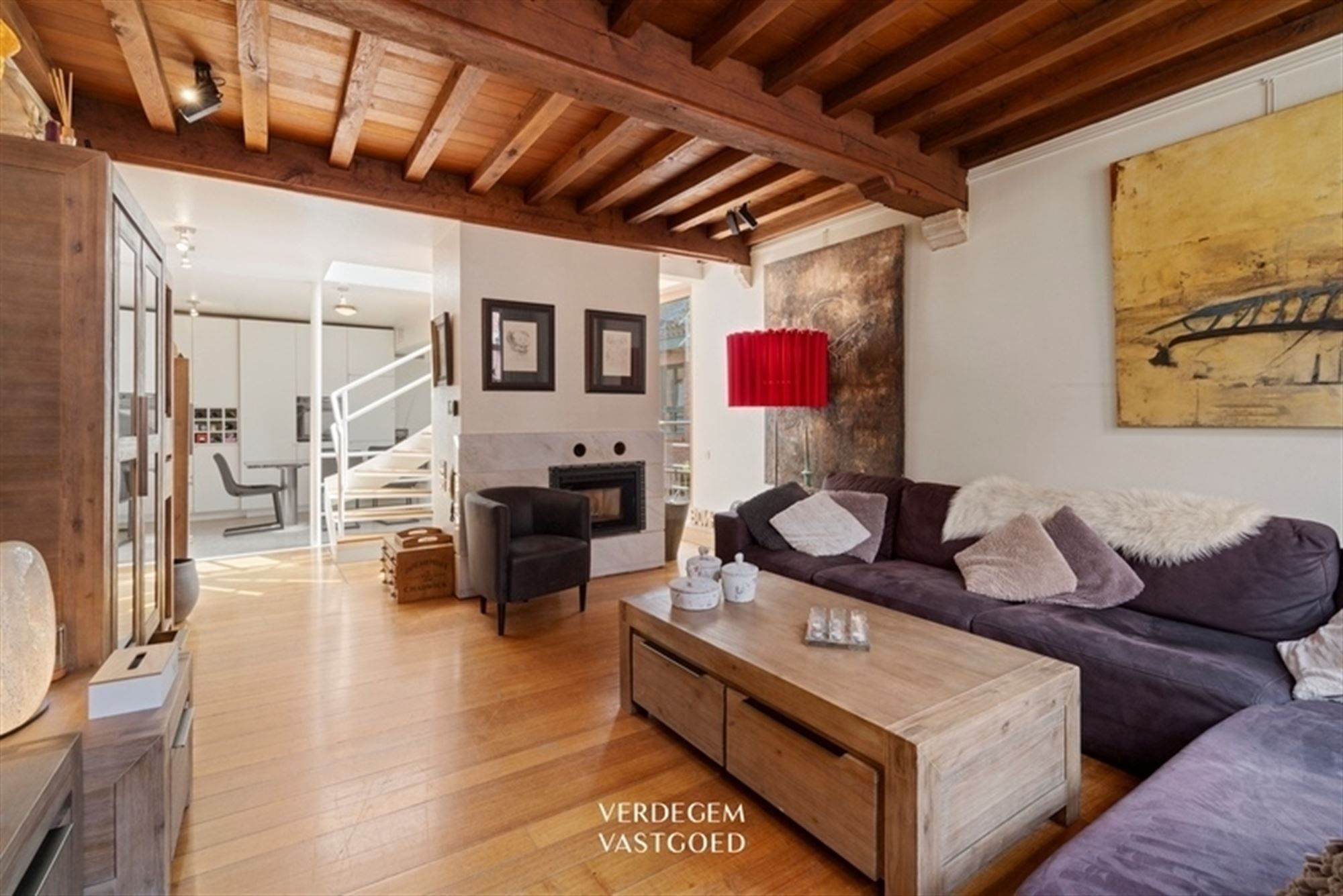 Prachtig historisch pand met handelsruimte en woonst in Patershol foto 5