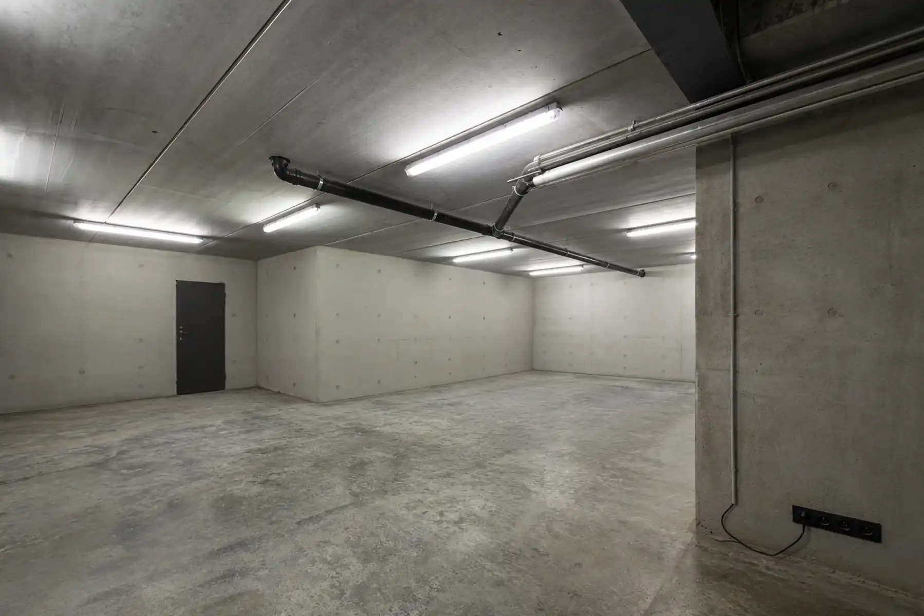ENERGIEZUINIGE CONCRETE HOUSE OP TOPLOCATIE foto 24