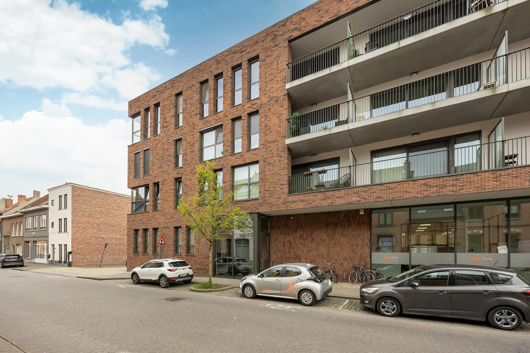 Instapklaar 1slpk app met ruim terras nabij centrum Turnhout foto 16