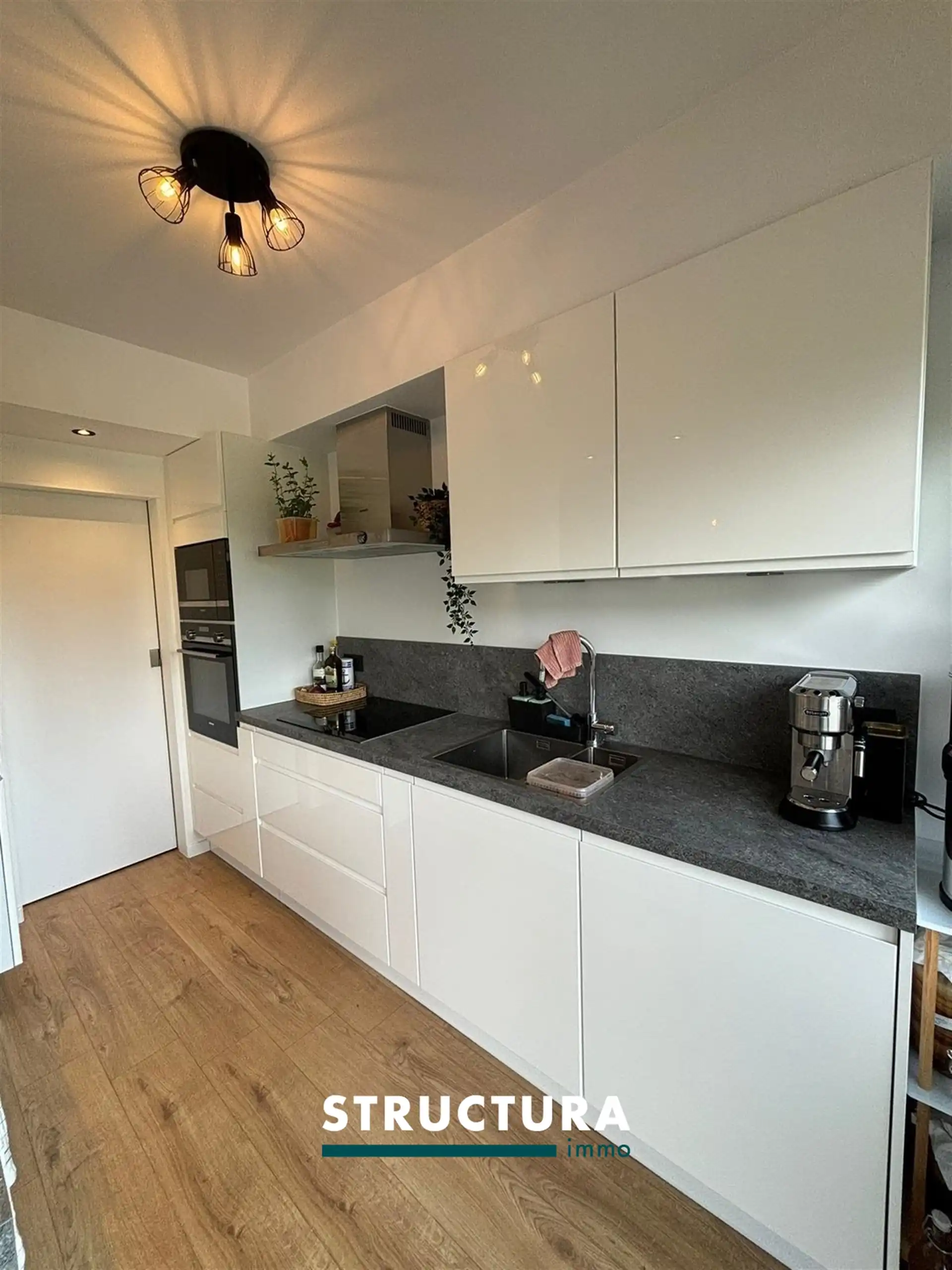 VOLZET:    Rustig gelegen appartement nabij alle faciliteiten van Asse centrum! foto 6