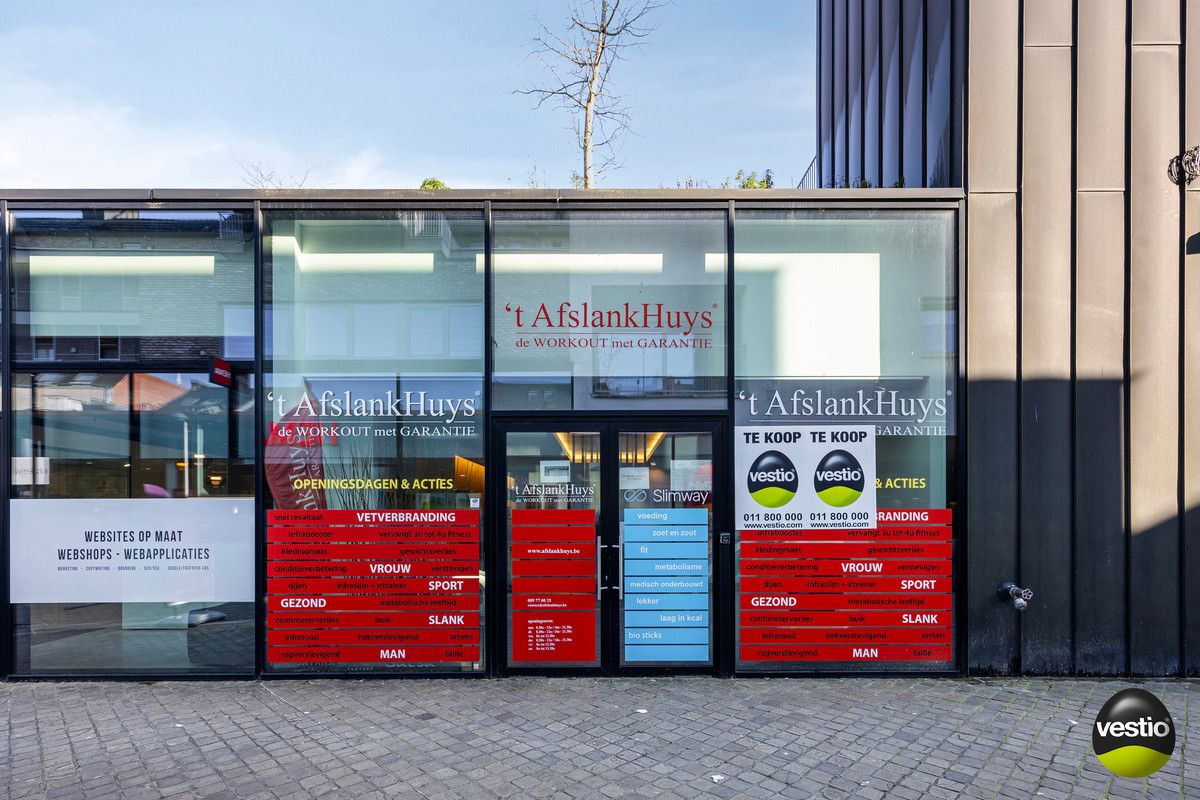 HANDELSGELIJKVLOERS IN WINKELCENTRUM VAN BILZEN foto 13