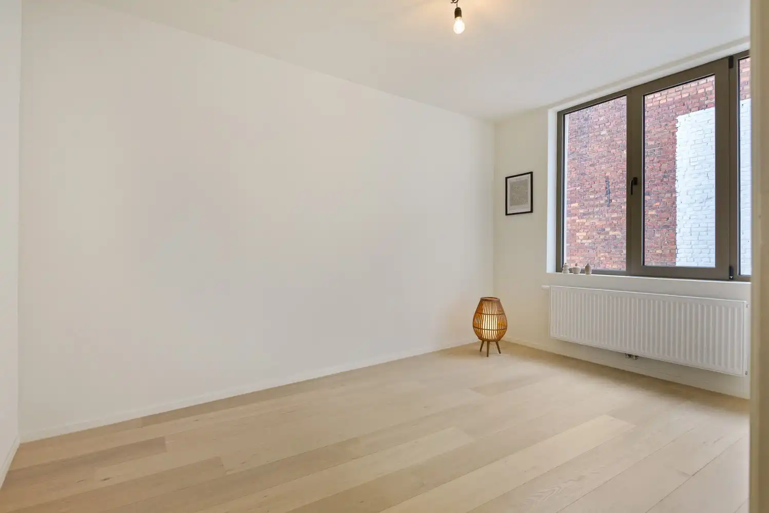 Gerenoveerd appartement met 2 ruime slaapkamers in historisch gebouw foto 13