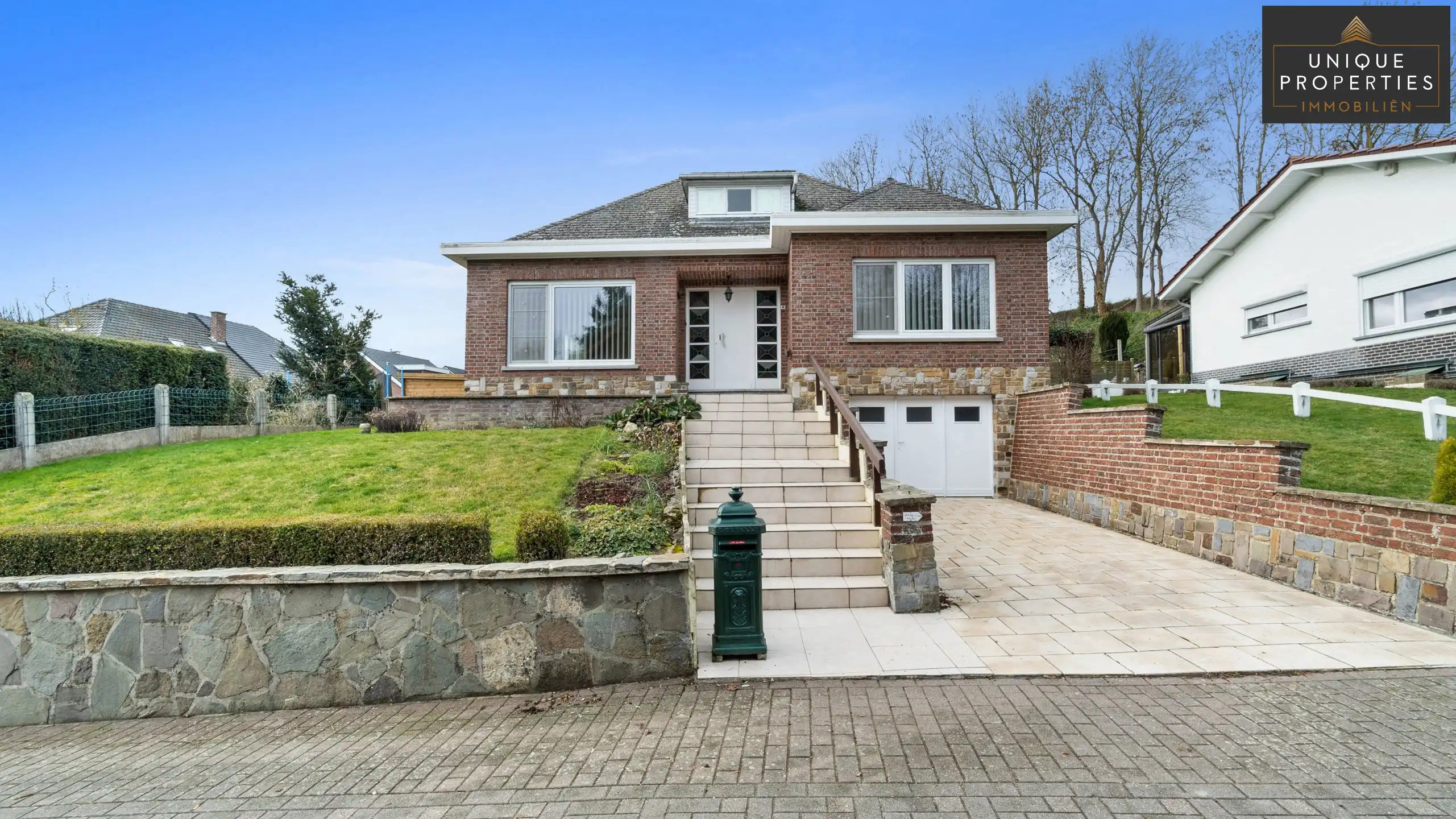 Hoofdfoto van de publicatie: Huis te koop