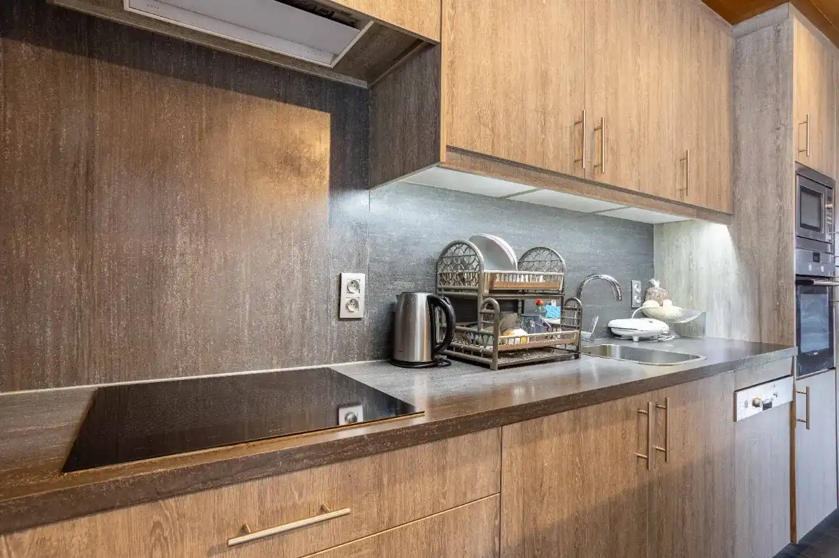 Ruime woning met showroom, atelier en appartement te koop! foto 15