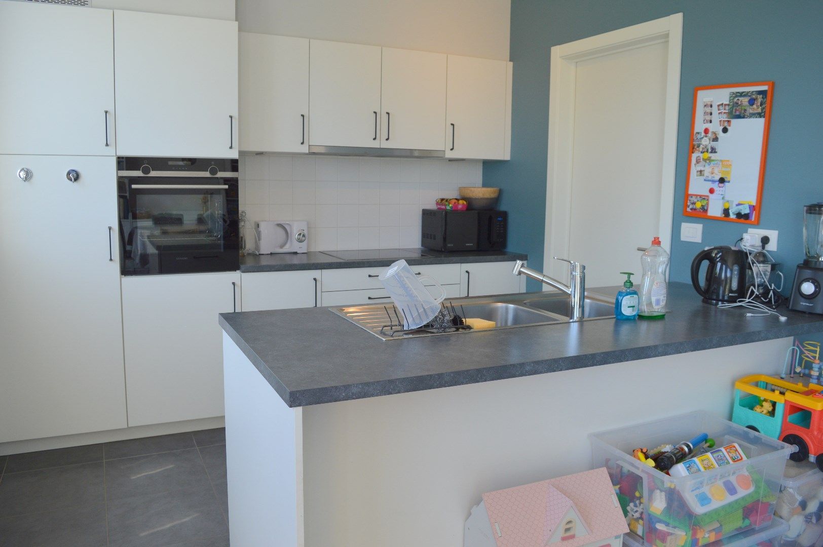 Halfopen bebouwing met schitterende ligging op 't Hoge in Kortrijk foto 5