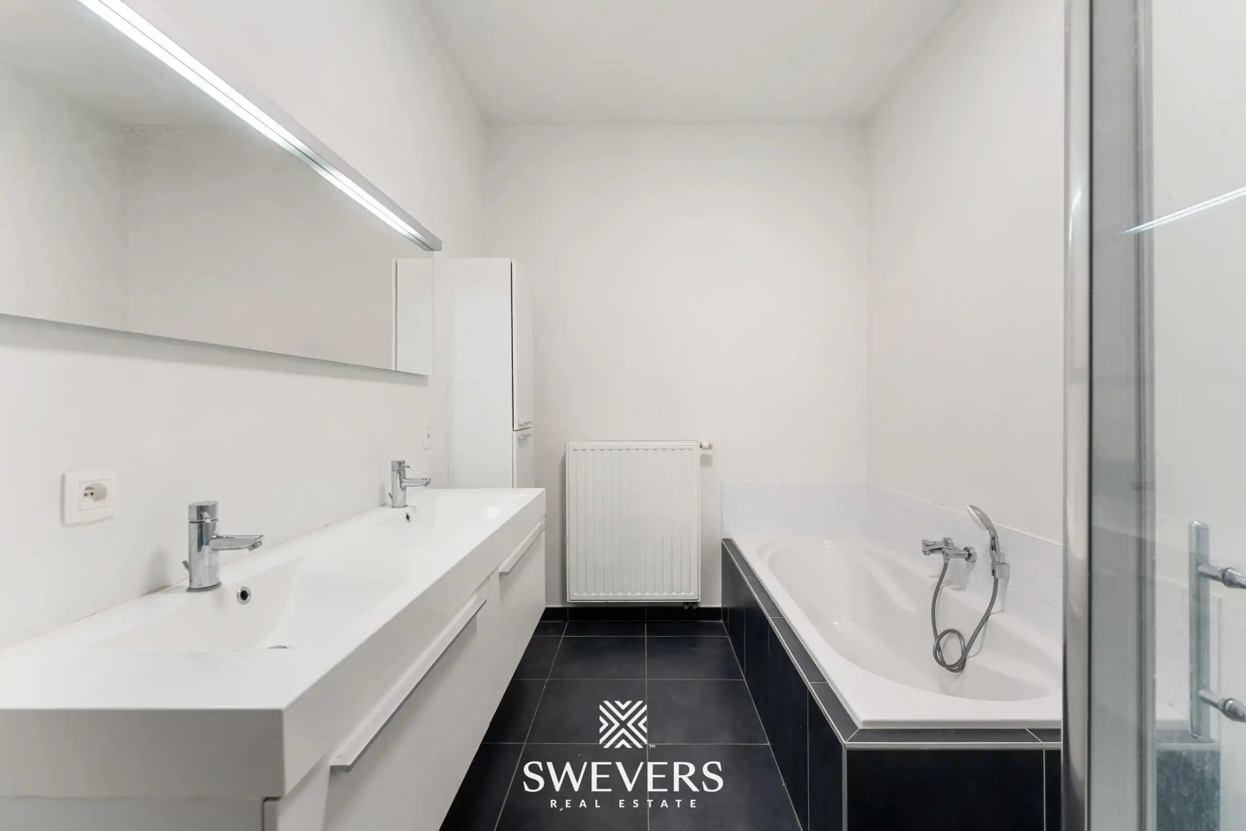 Instapklaar 2-slaapkamer appartement met zeer ruim terras in Quartier Blue Hasselt foto 15