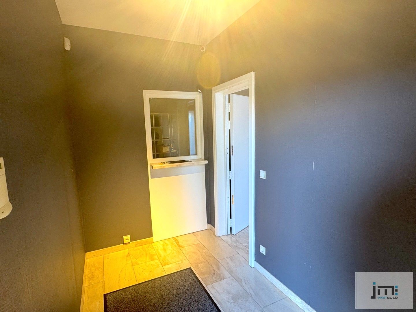 Gelijkvloers appartement / kantoorruimte in Wellen foto 2