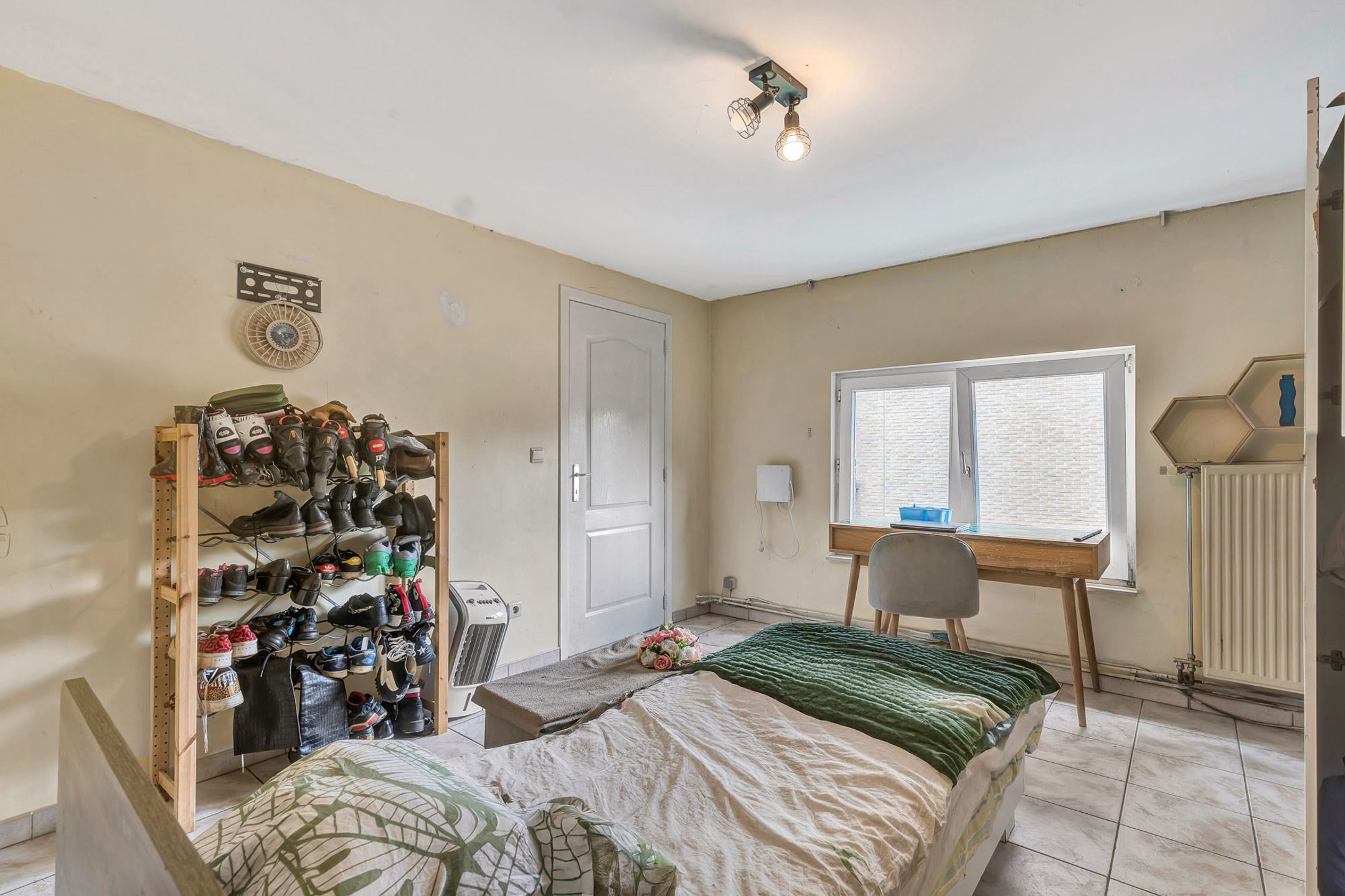 Te renoveren woning op strategische locatie foto 13