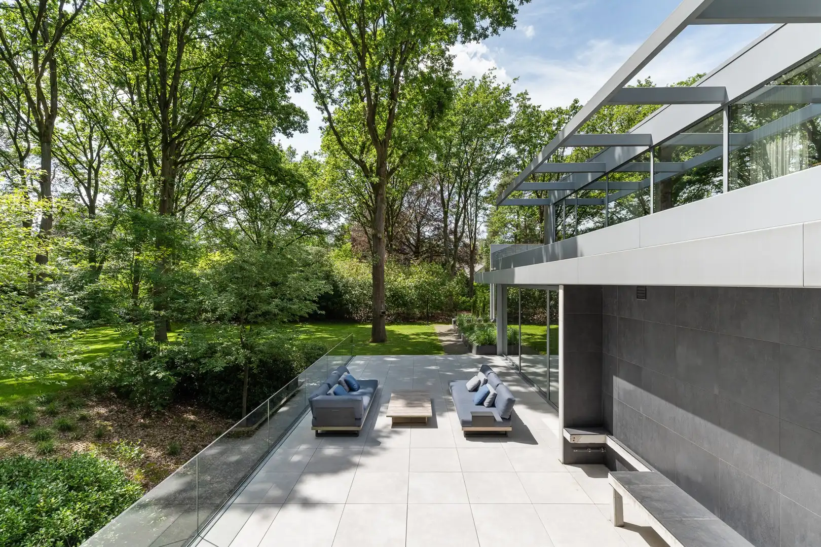 Exclusive luxury villa near the golf course and lake in Keerbergen foto 3
