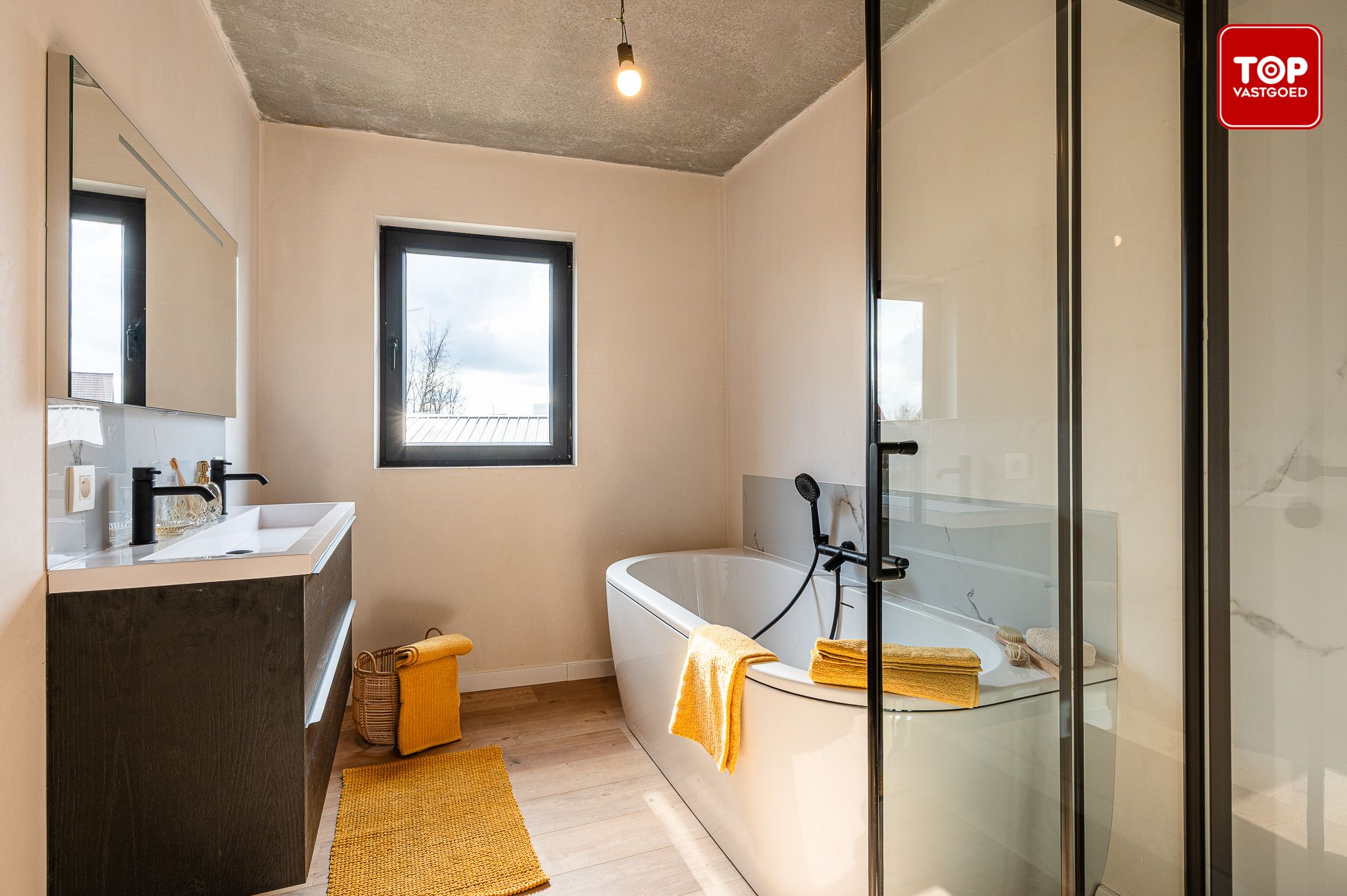 Energiezuinige Nieuwbouwwoning met 4 slaapkamers en leuke tuin.  foto 20