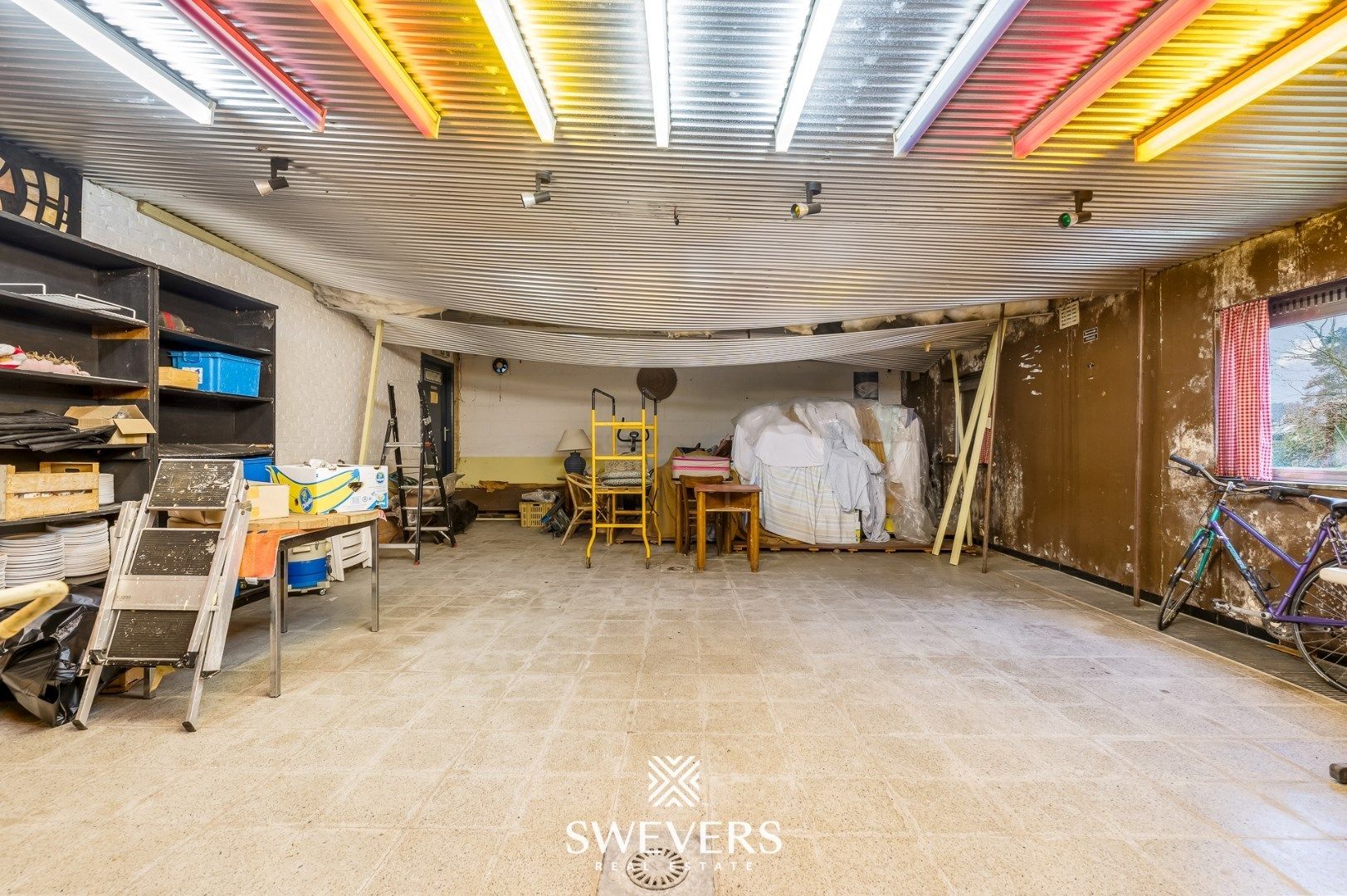 Gelijkvloerse woning met ruim magazijn op 34a 11ca foto 33