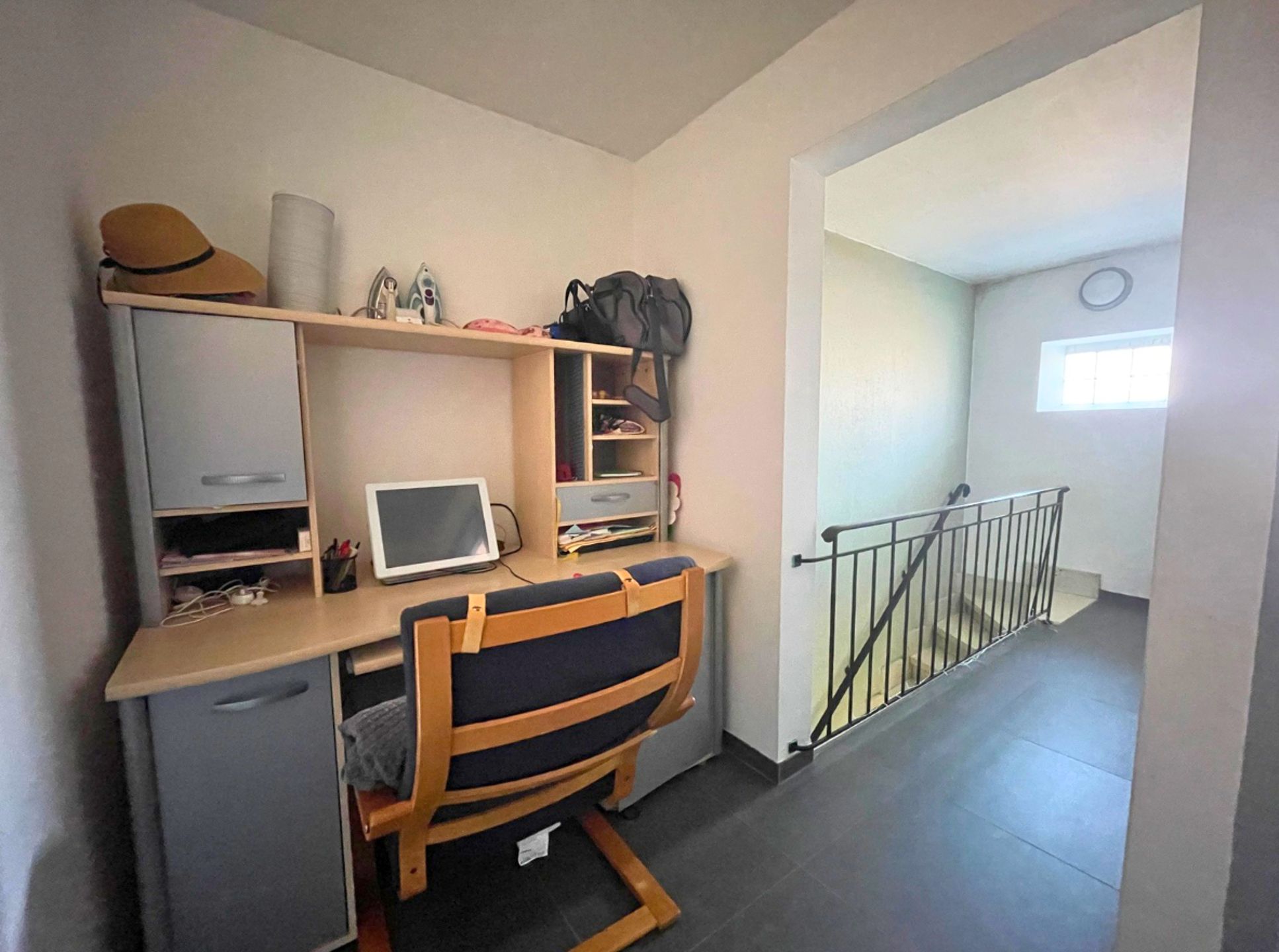 Appartementsgebouw op uitstekende locatie foto 12