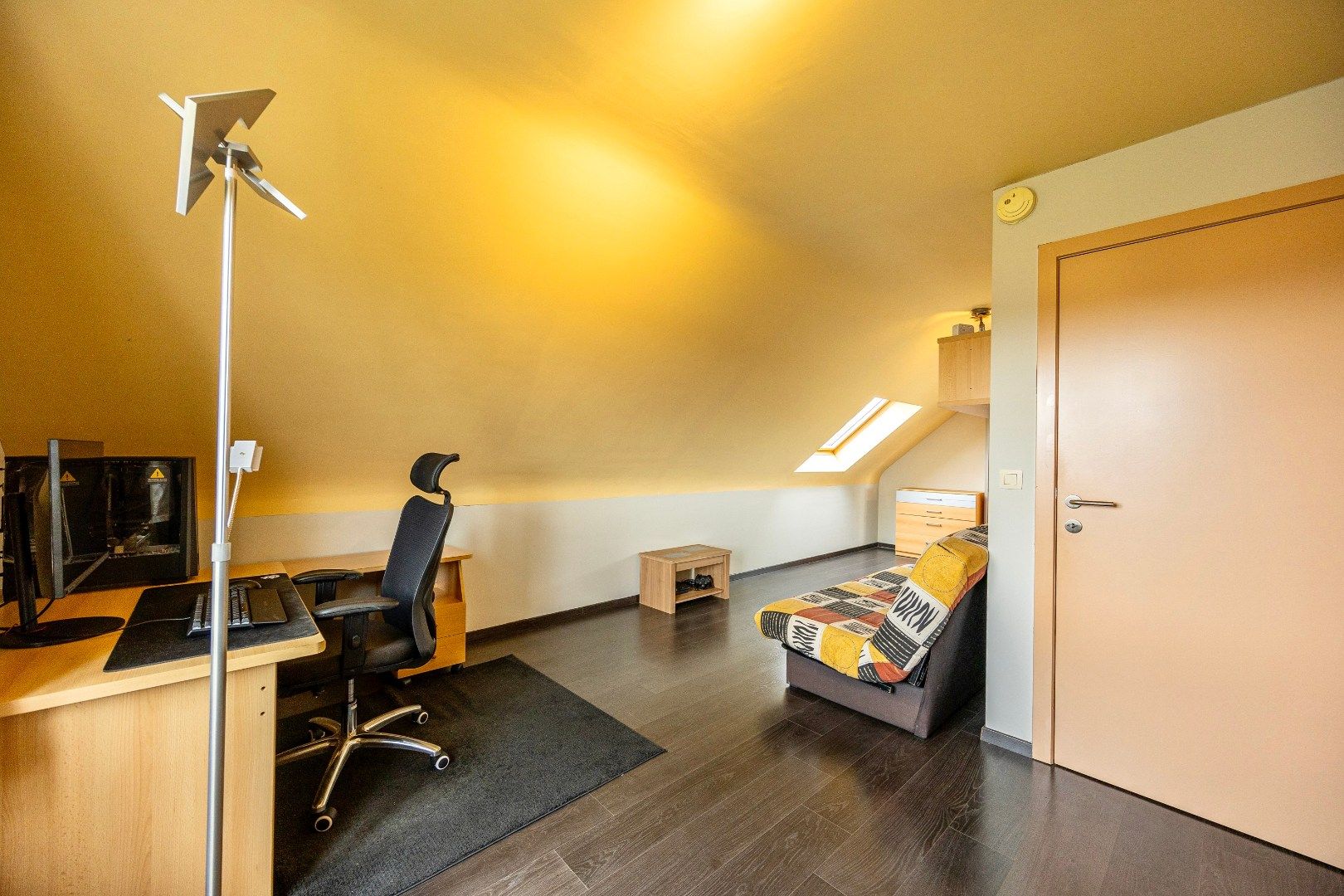 Energiezuinige woning met 4 slpks, garage en ruime tuin te Buizingen foto 22