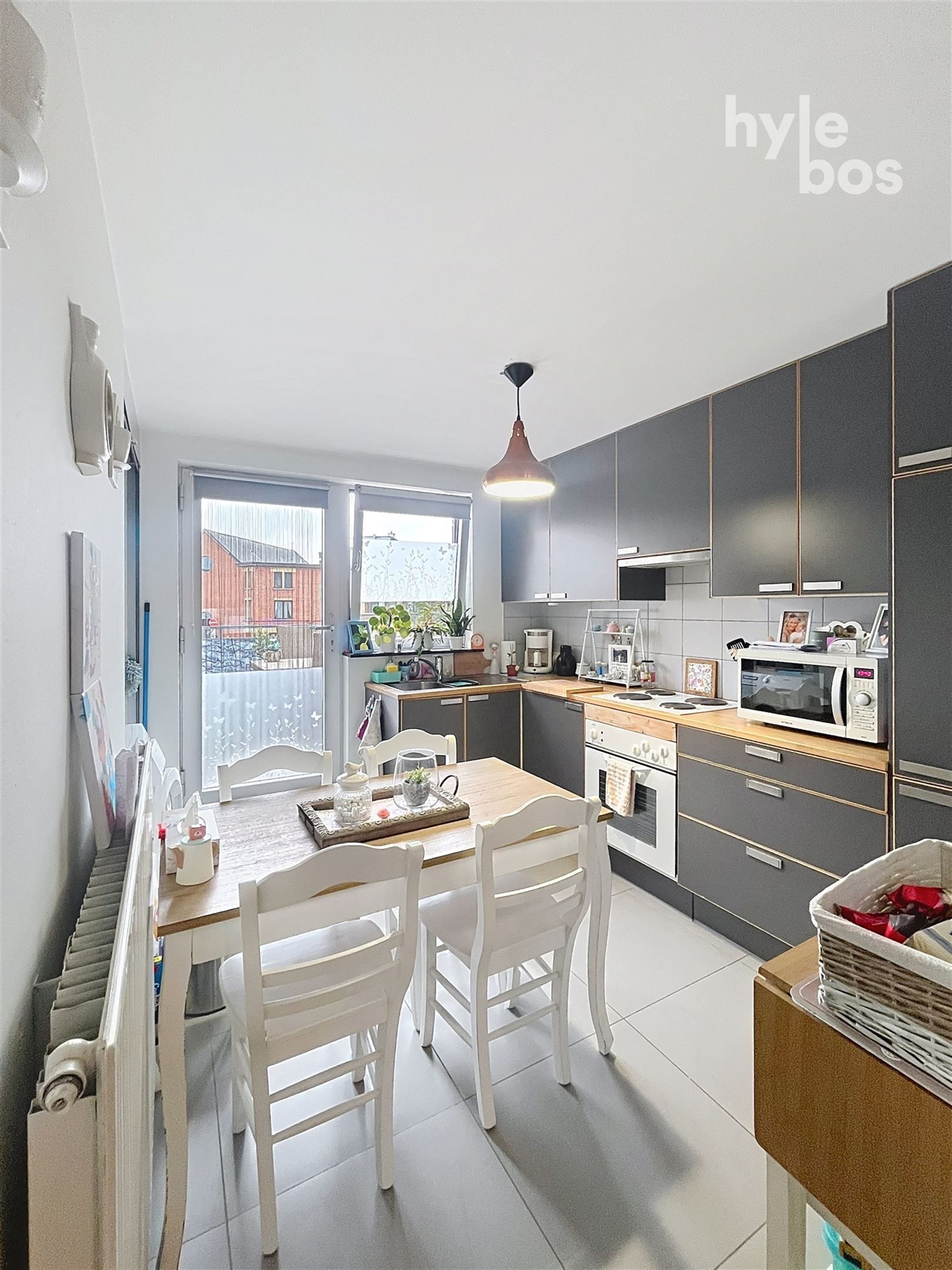 Centraal gelegen 1 slaapkamer appartement foto 4