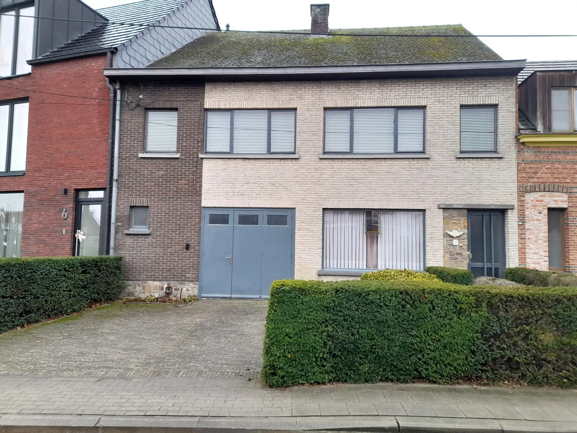 Hoofdfoto van de publicatie: Eengezinswoning nabij het centrum