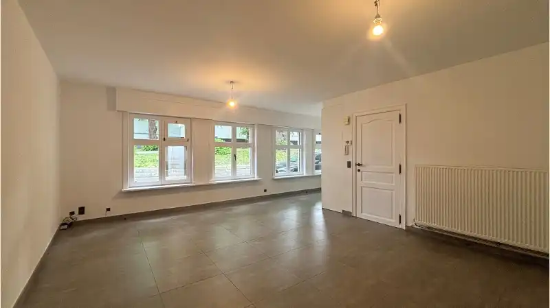 Comfortabel 2-slaapkamerappartement met Terras te koop in Brugge foto 3