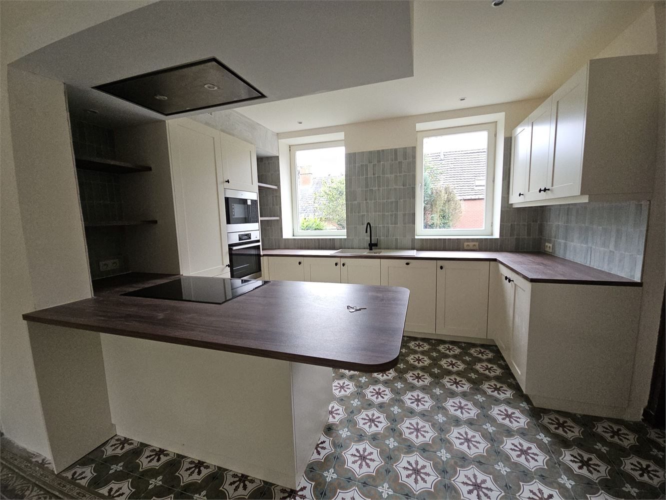 Authentieke woning met binnentuin en bijgebouw foto 9