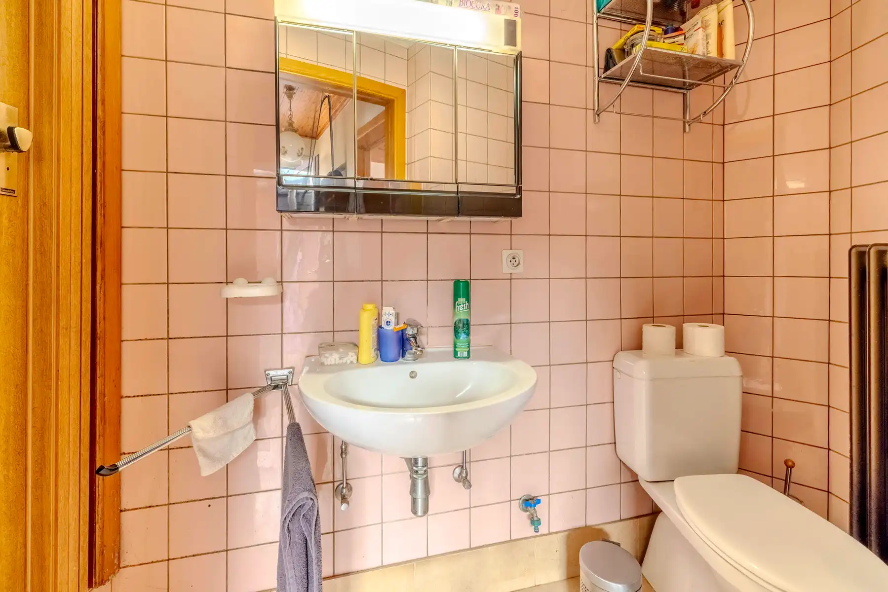 Te renoveren woning met 4 slaapkamers in Lier foto 4