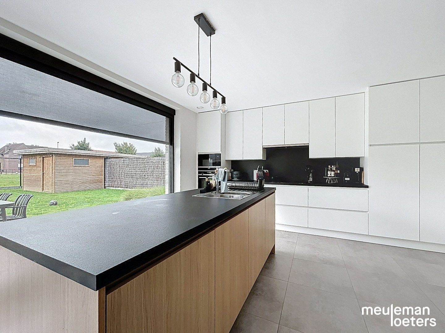Recente woning op wandelafstand van commercieel centrum. foto 6