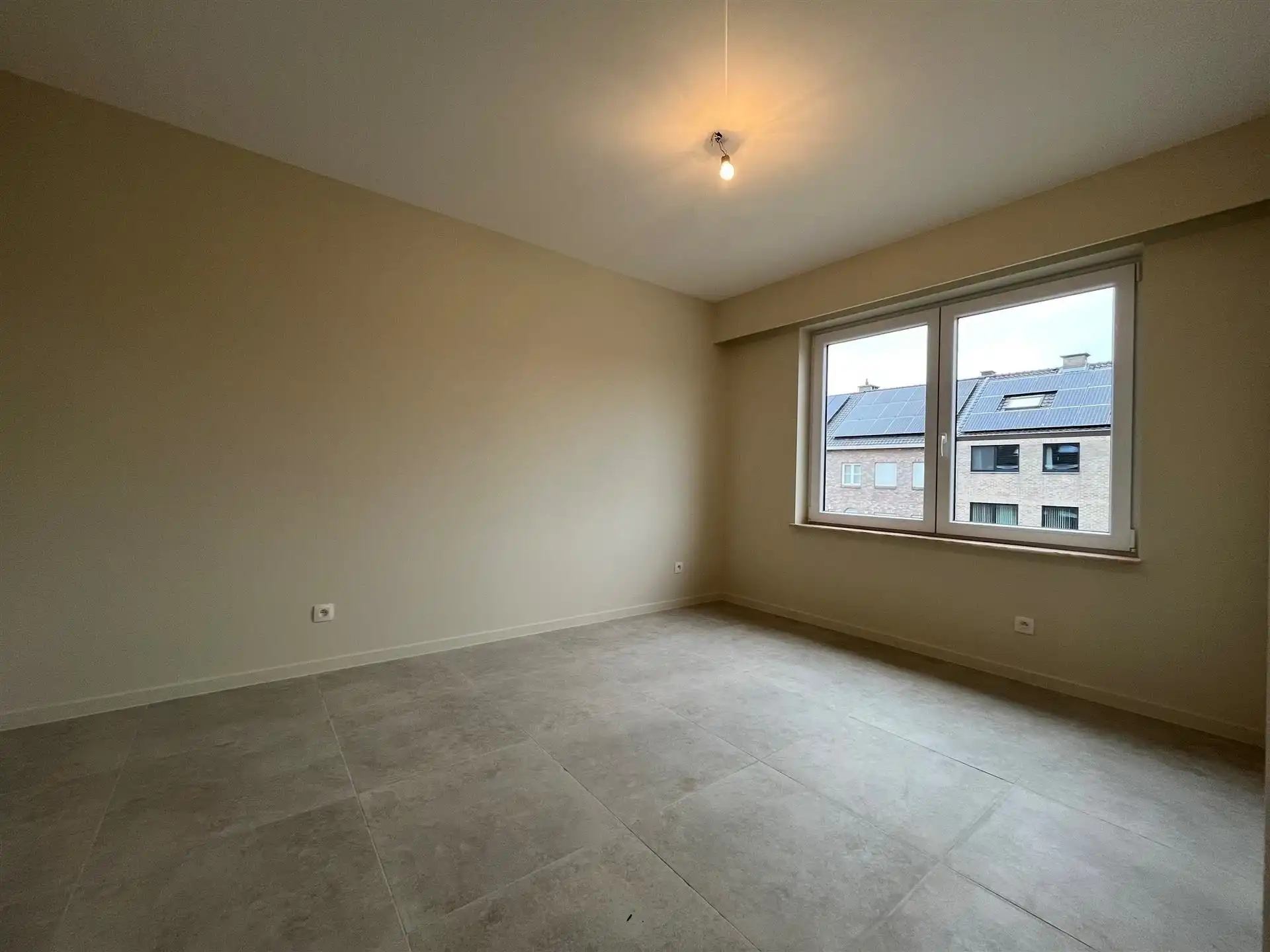 Appartement met terras en parking foto 7