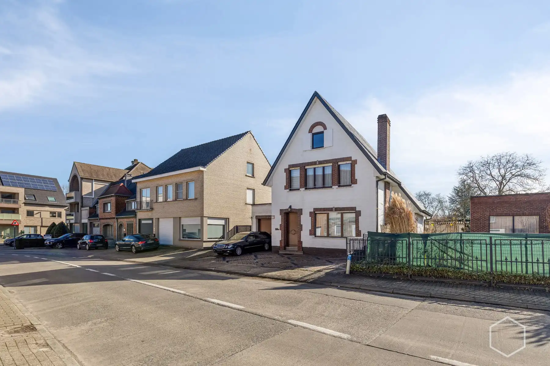 Huis te koop foto {{pictureIndex}}