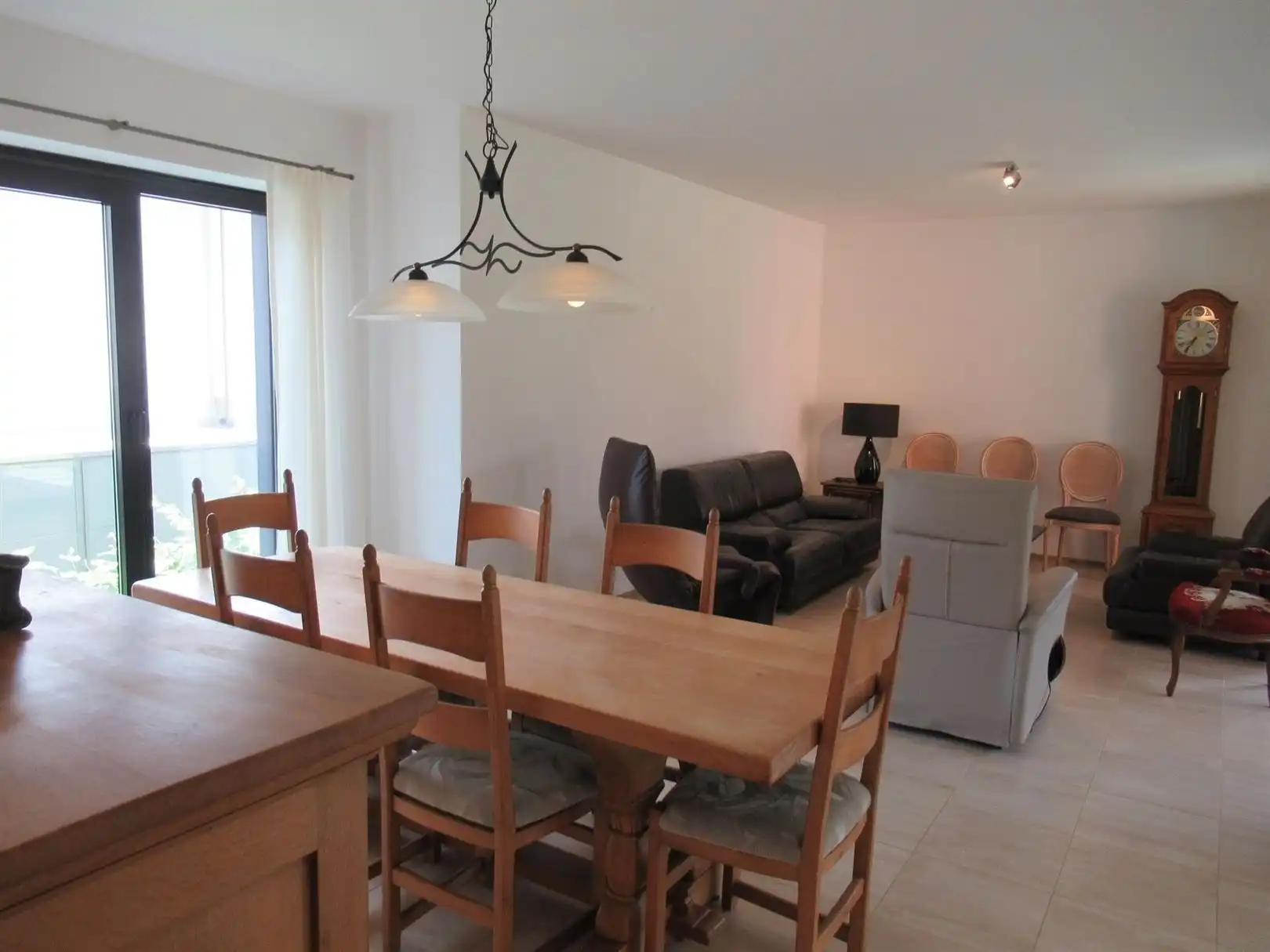 Luxe nieuwbouw-appartement met 2 slaapkamers  in centrum van Sint-Truiden. foto 5
