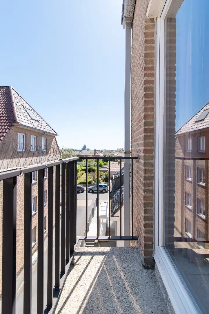 Ruim appartement met top ligging en zeezicht! foto 15