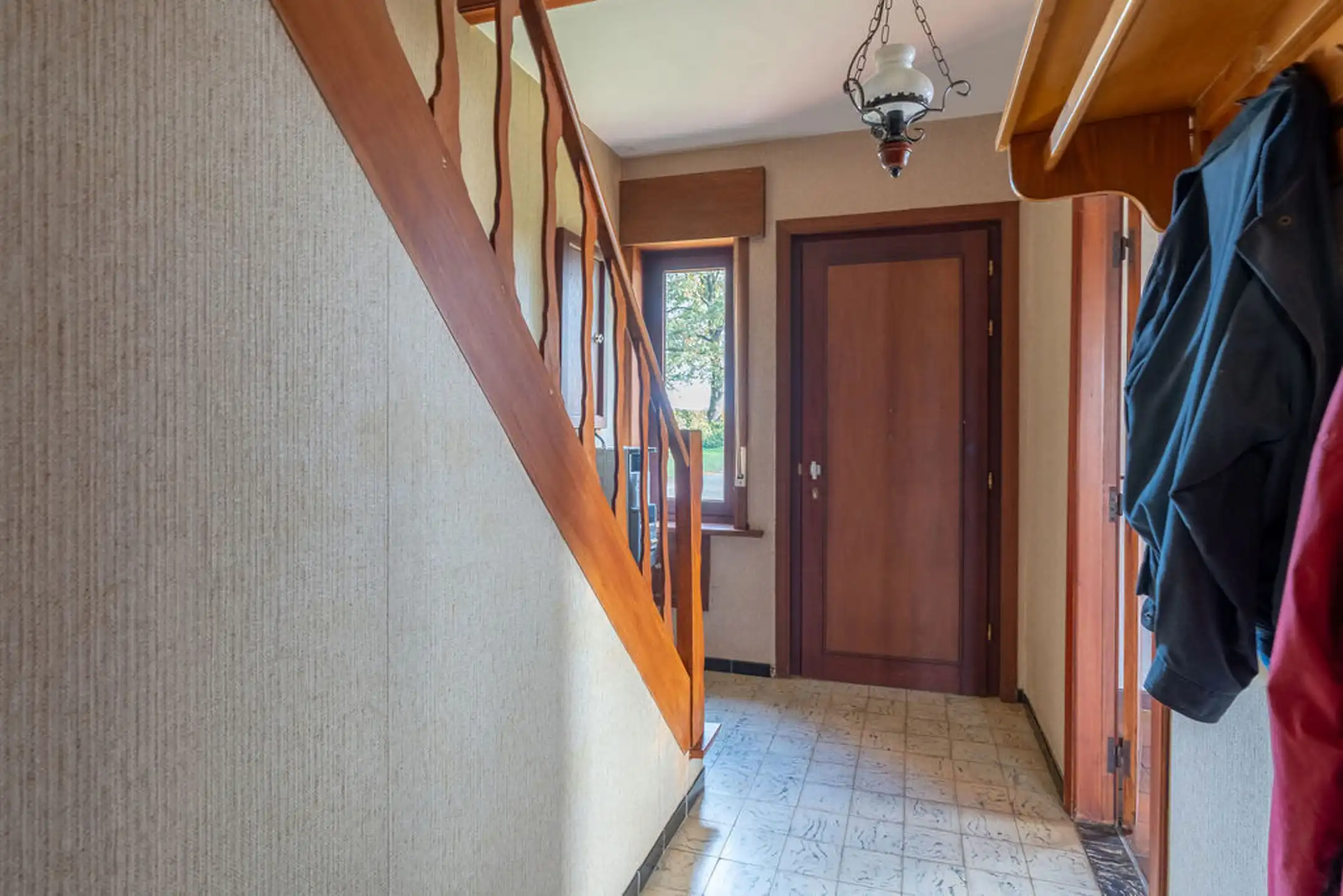 Te renoveren woning op een mooi en gunstig gelegen perceel van in totaal 6.449 m². foto 18