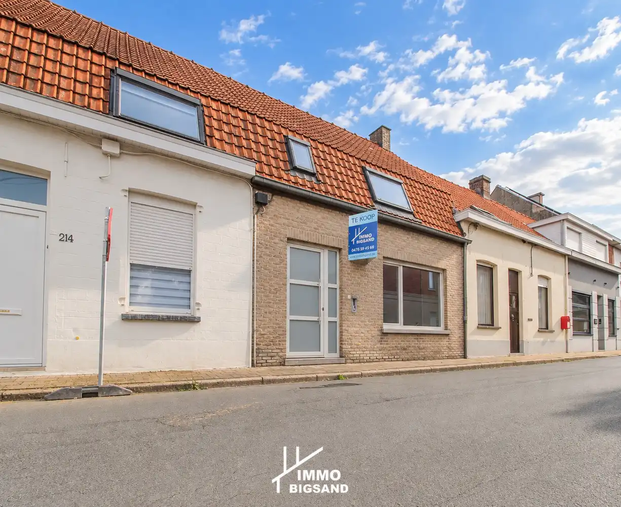 Gezellige instapklare woning in Bissegem met 3 slaapkamers en ruime tuin foto 2