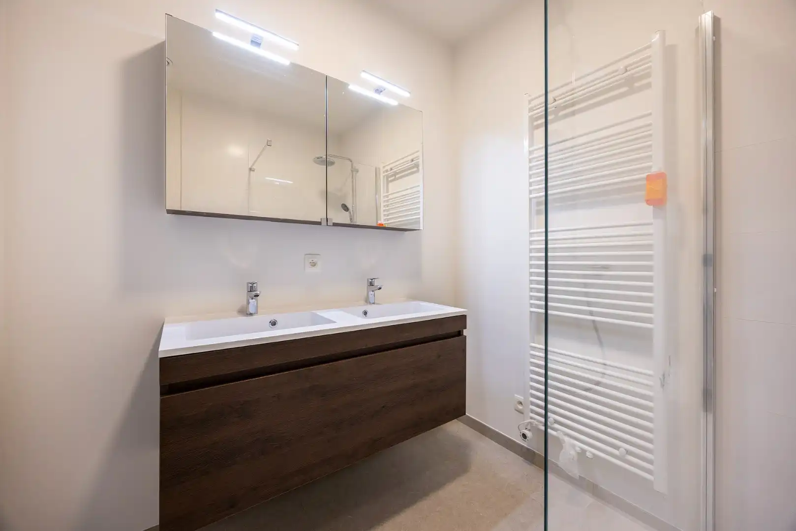 Welkom bij Nieuwbouwproject 'T Park: Uw Droomwoning aan het Rivierenhof! foto 7