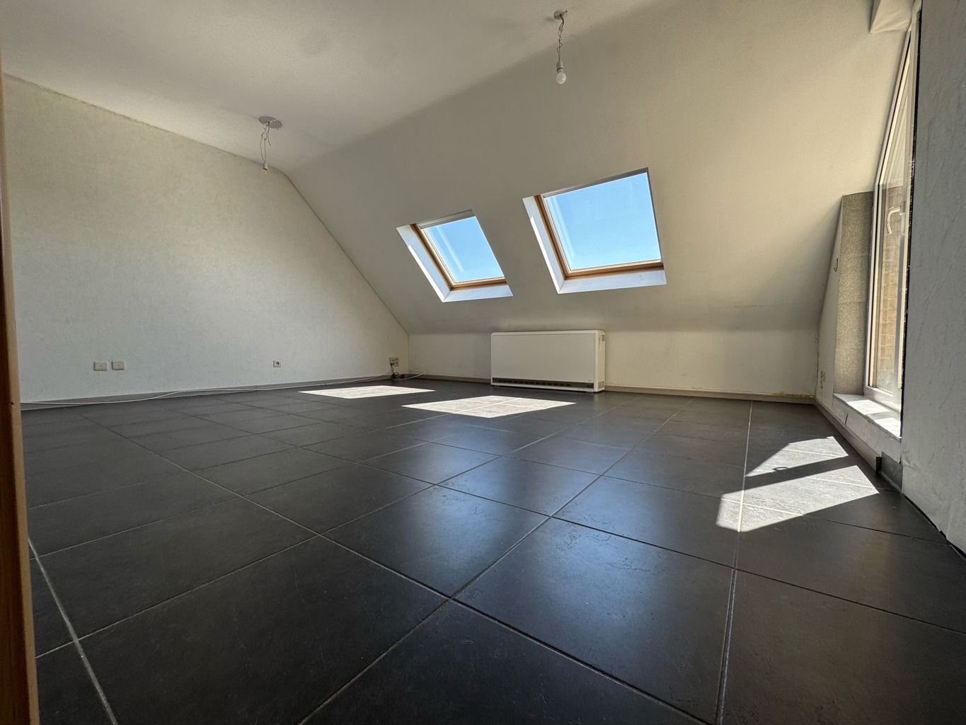 Appartement dichtbij Merchtem centrum te koop! foto 2