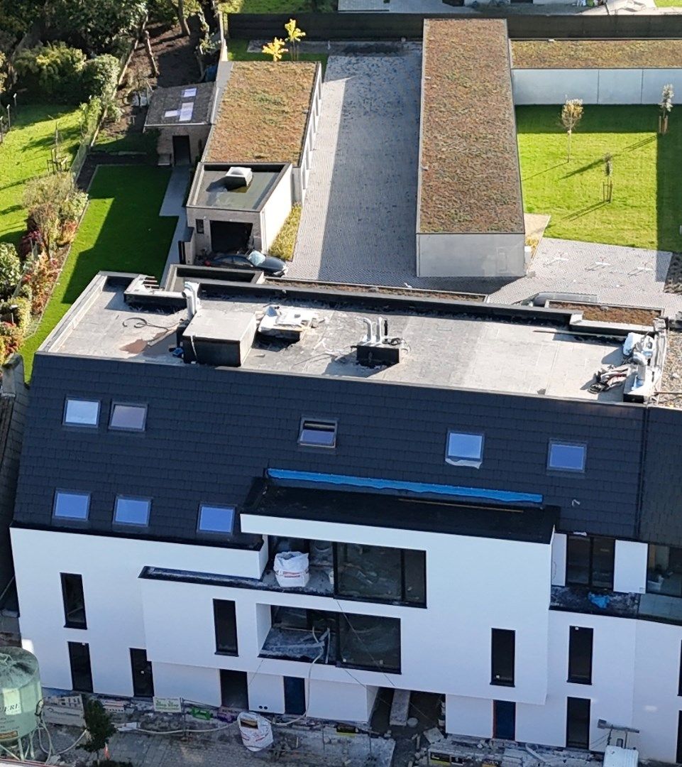 Uniek nieuwbouw appartement met 2 slaapkamers en veel zonlicht te Eernegem foto 4