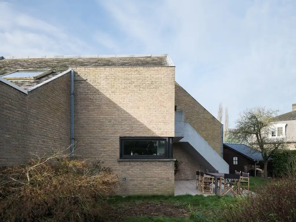Brutalistische woning ‘Haerick’, gebouwd in 1976 naar ontwerp van architecten Xavier De Wulf en Johan De Vos. foto 9