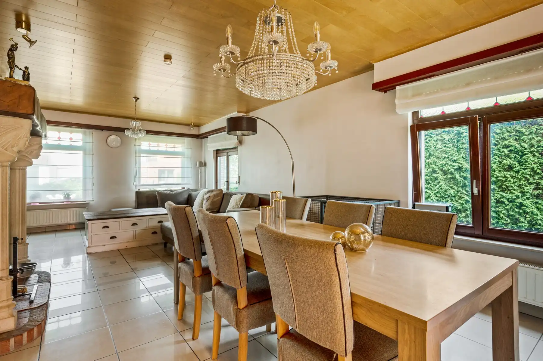 Charmante woning op zonnig perceel foto 9