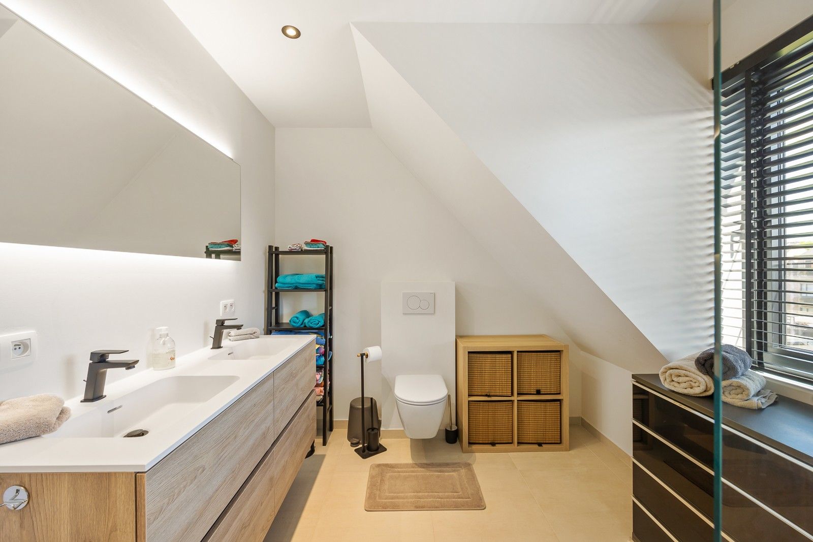 Half open nieuwbouwwoning met tot 6 slaapkamers in centrum Brasschaat - verkoop onder registratierecht (GEEN BTW!) foto 16