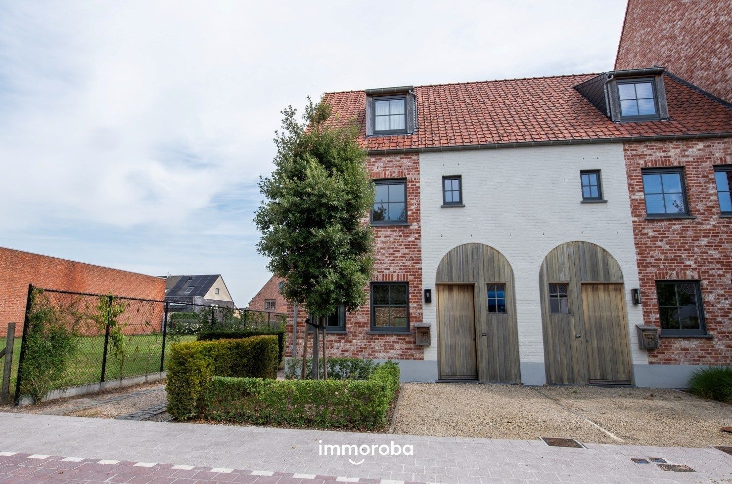 Pastorie woning te Zulte foto {{pictureIndex}}