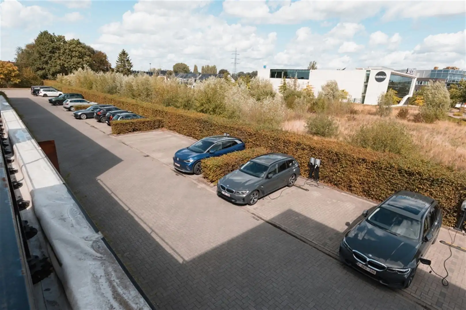 Polyvalent bedrijfsgebouw foto 30