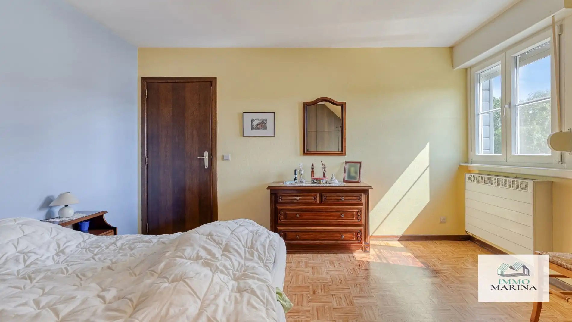 EXCLUSIEVE VILLA OP 6.530M² MET ZWEMBAD EN 4 SLPKS foto 12
