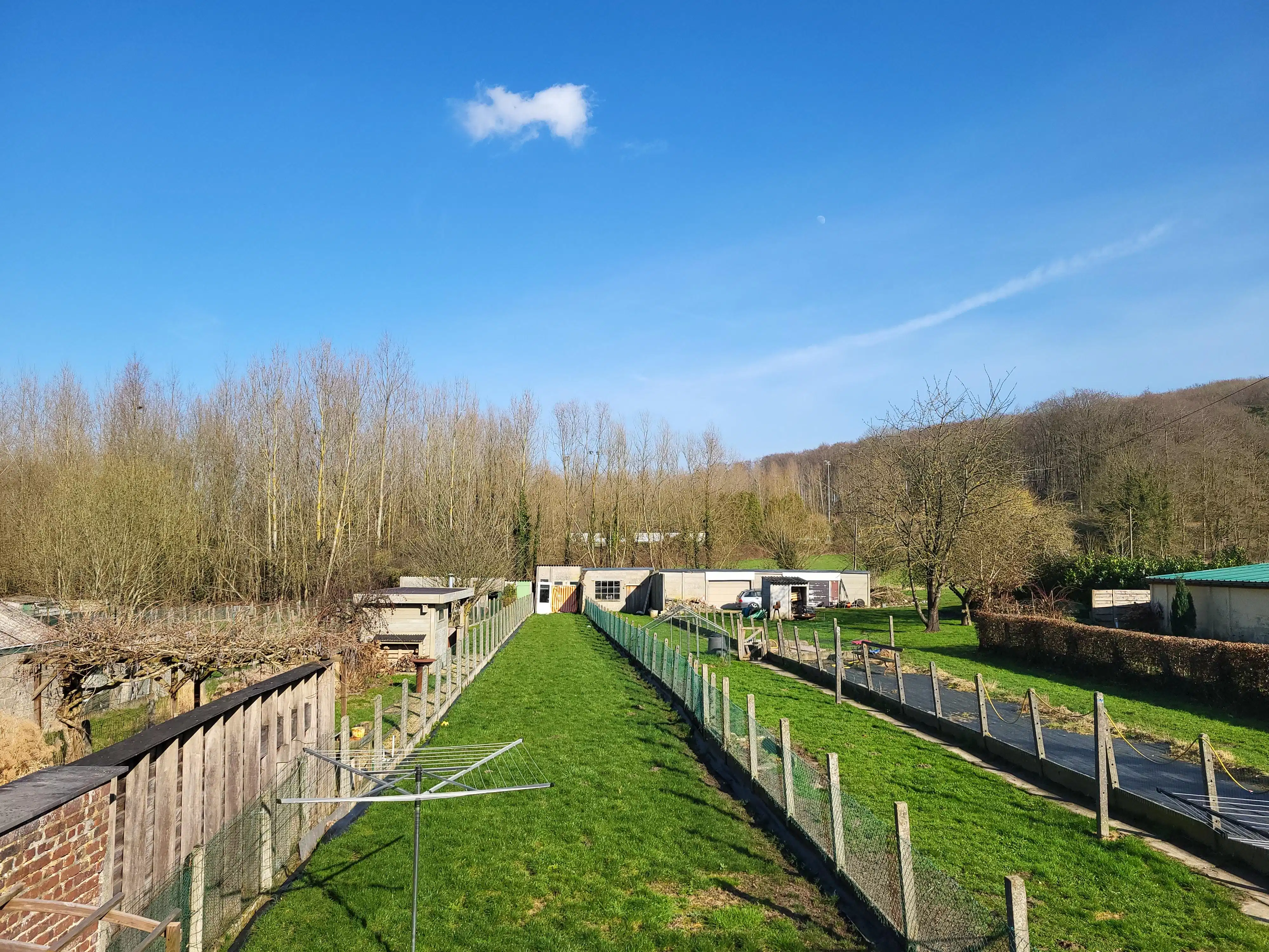 Ruime en karaktervolle gezinswoning op een perceel van 480 m² met zuidoostgerichte tuin, gelegen aan de centrumrand van Brakel.  foto 21