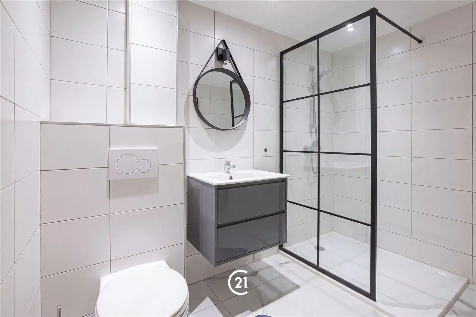 Instapklaar appartement in hartje Ninove foto 5