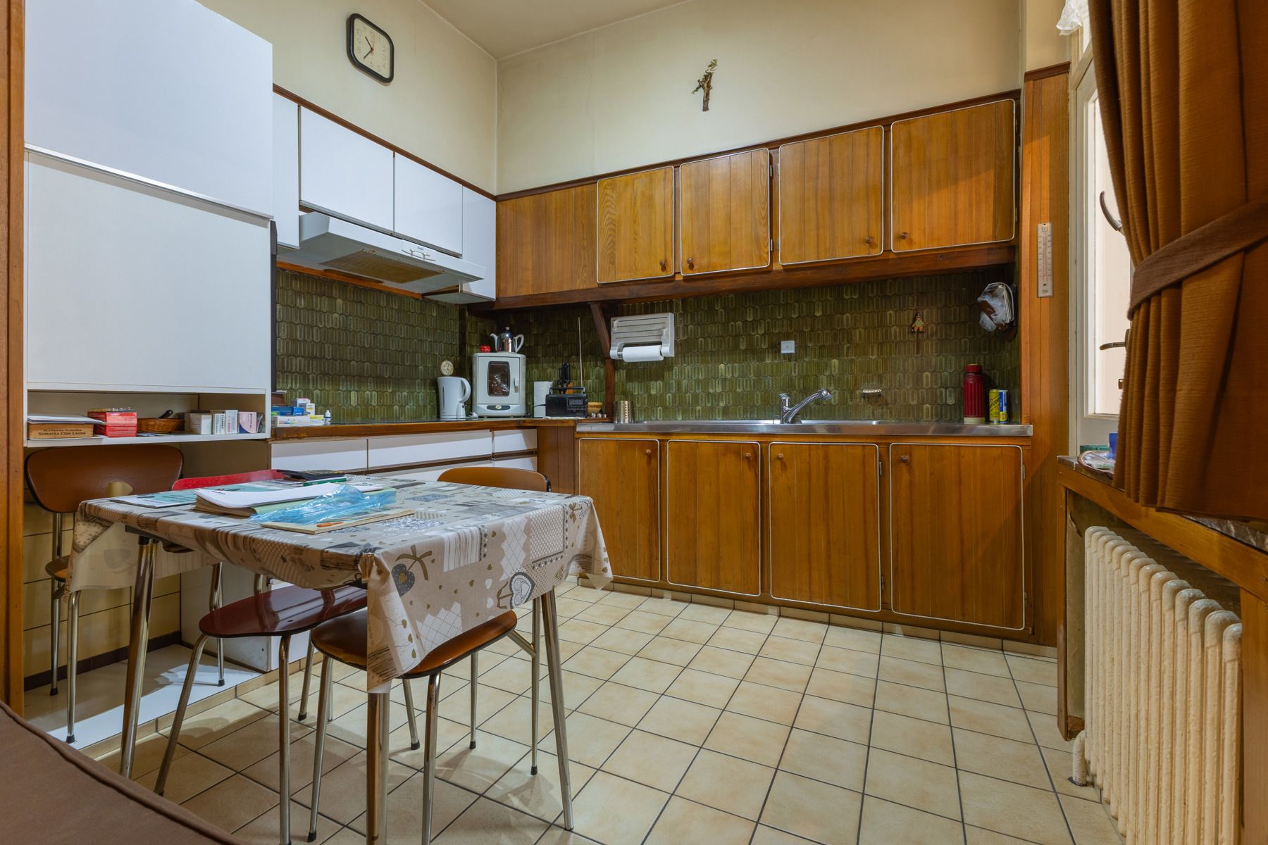 Gunstig gelijkvloers appartement met 2 slpks en garage foto 7