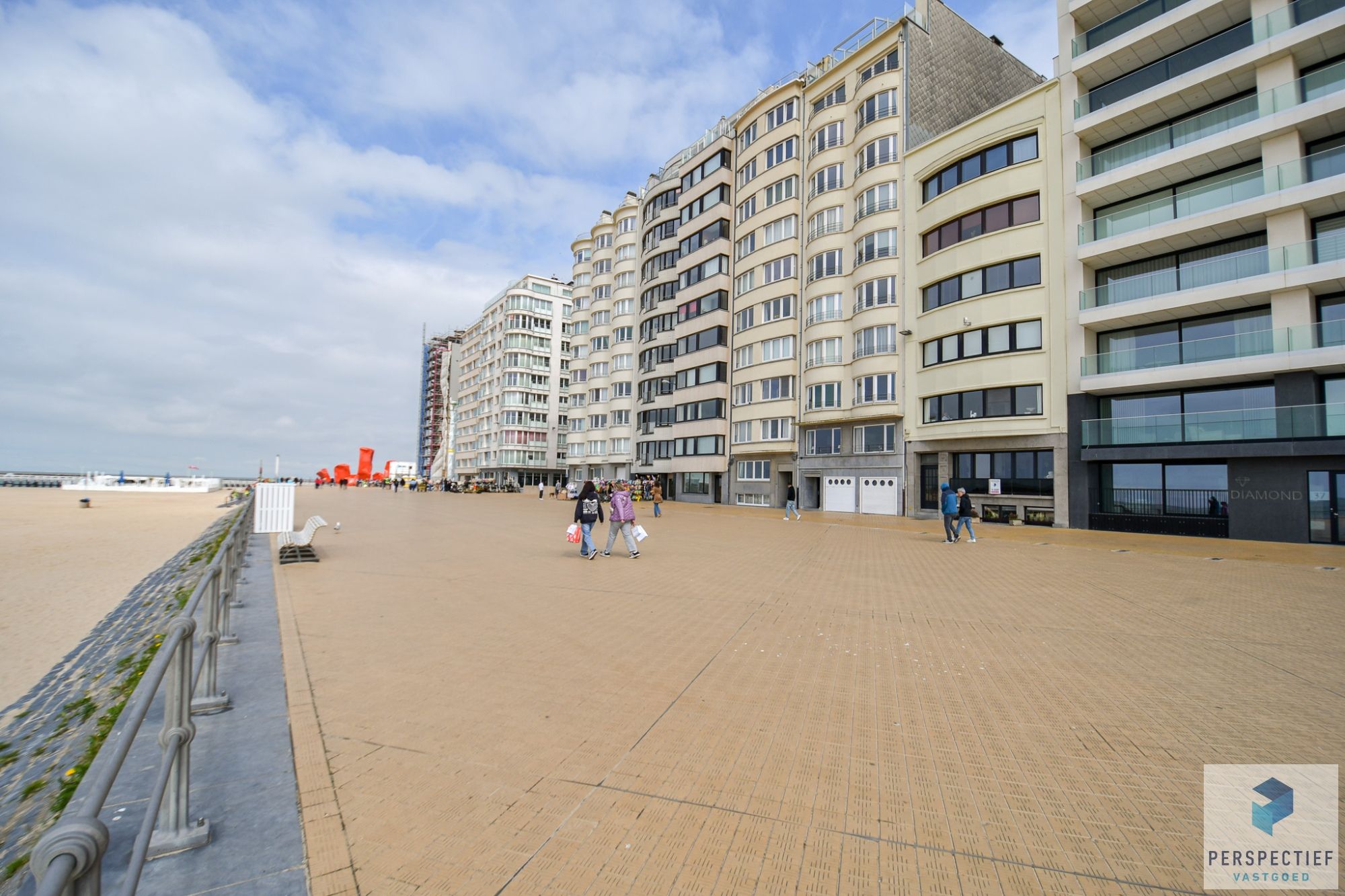 ZEEDIJK - OOSTENDE -  GROOT APPARTEMENT  met  OPEN ZEEZICHT foto 2