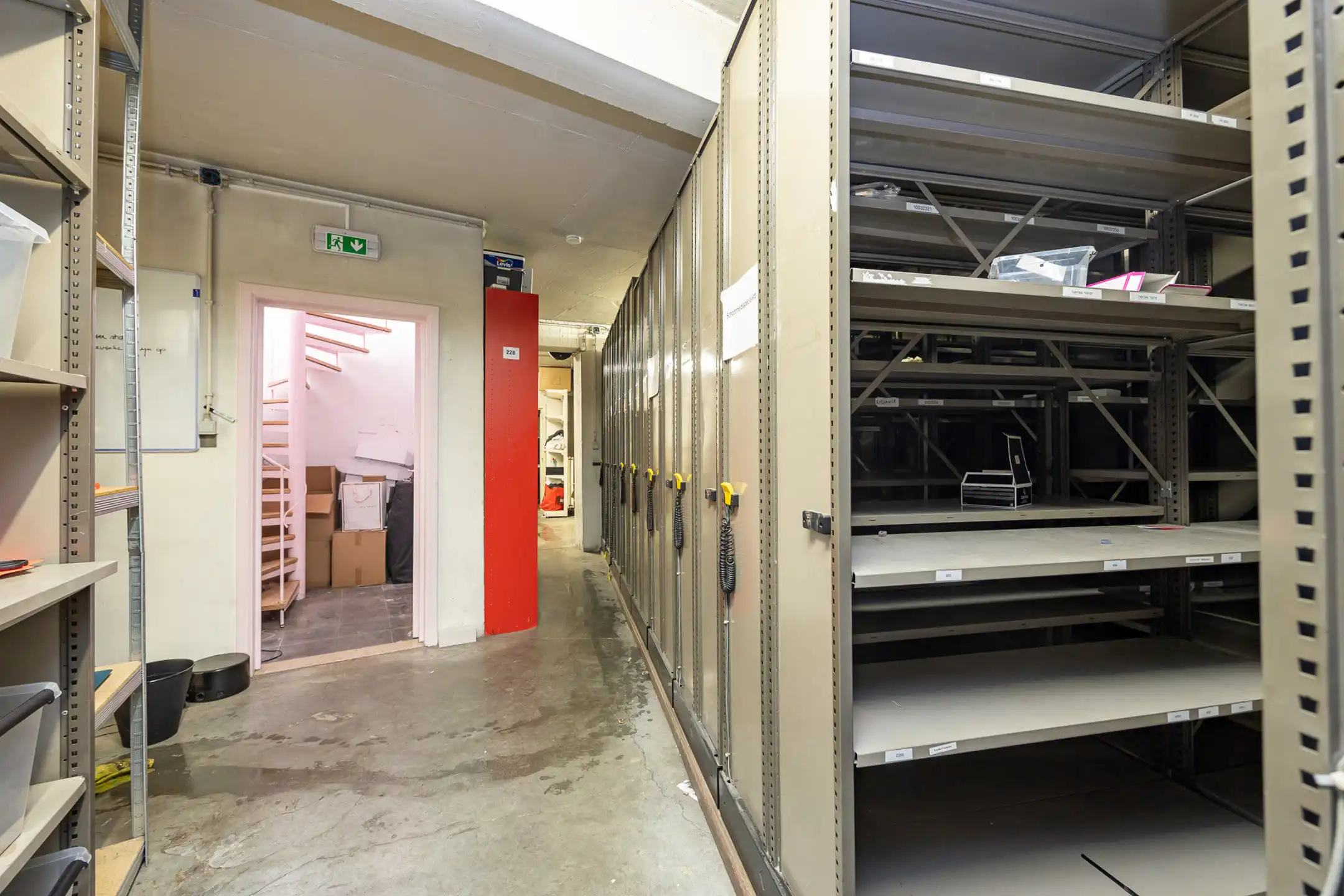 ANTWERPEN - Uitzonderlijke handelsruimte op centrale locatie foto 10