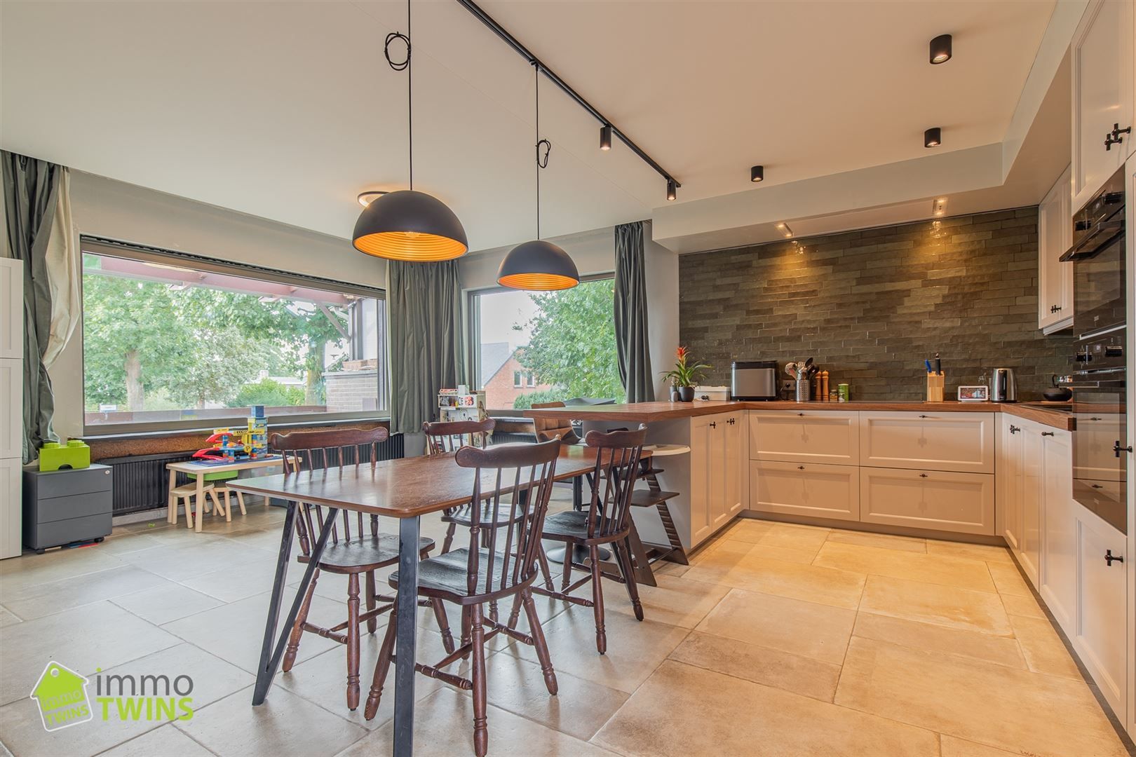 Ruime OB met 4 slaapkamers, garage en tuin te Berlare foto 4